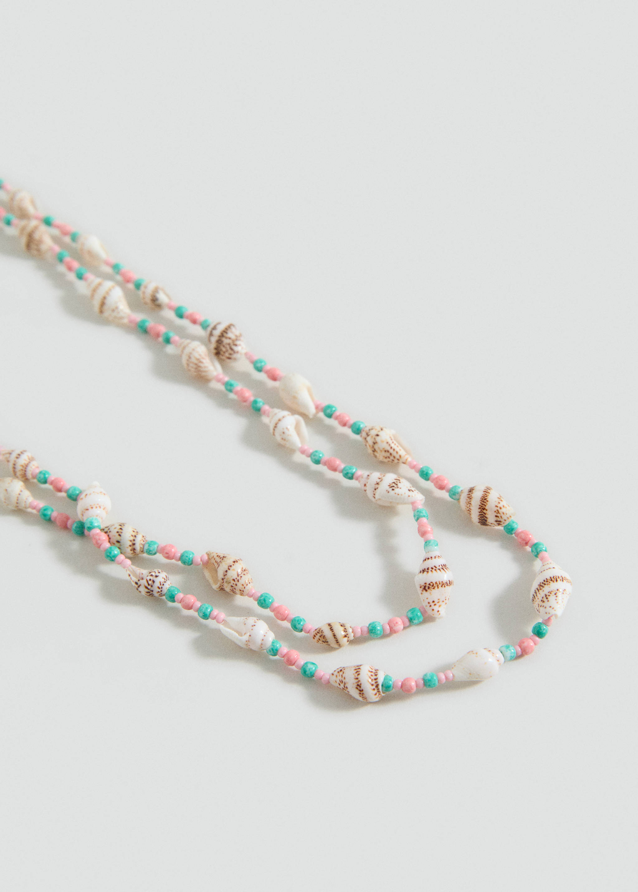 Collier long combiné - Plan moyen