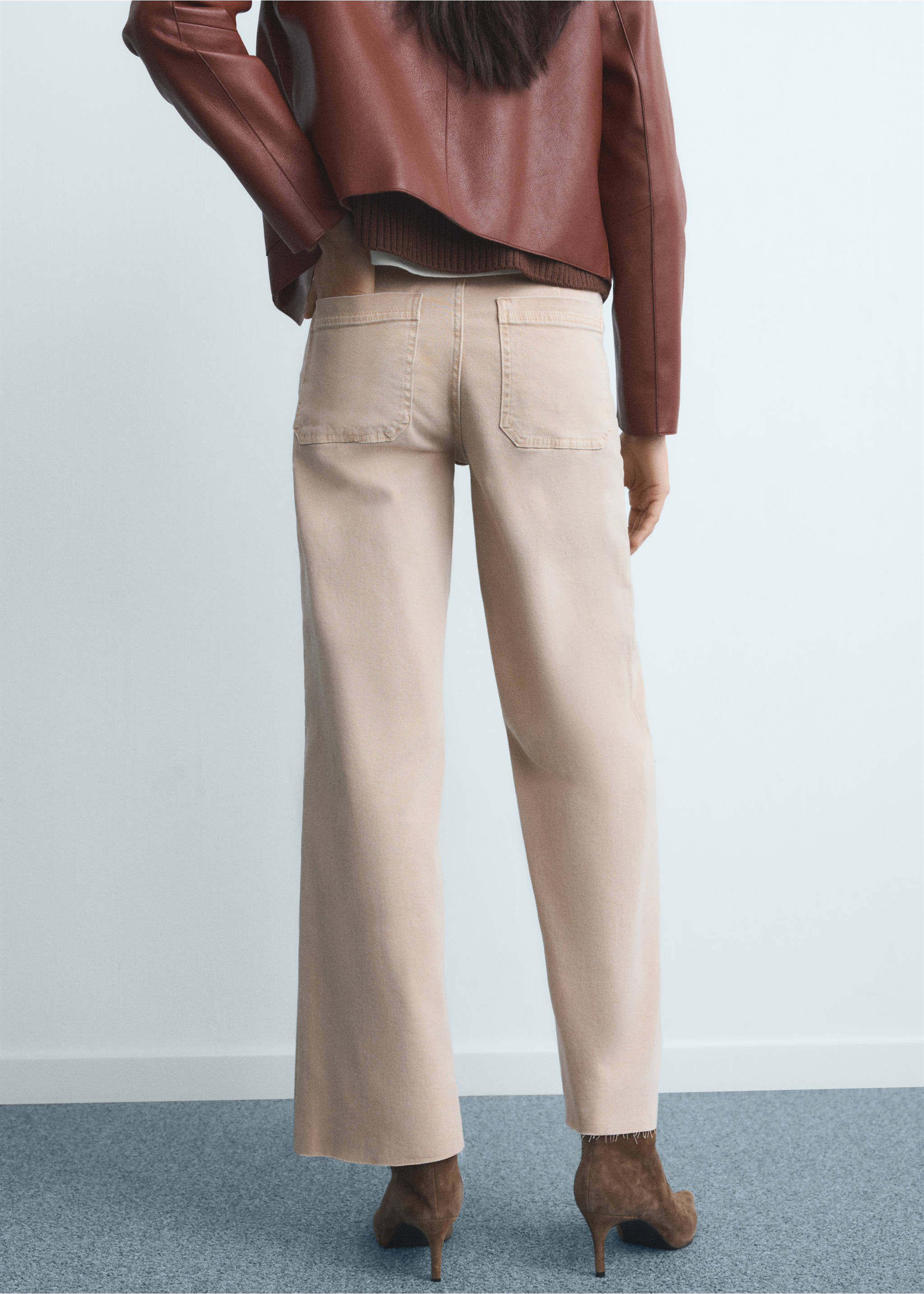 Jean style jupe-culotte Catherin taille haute - Verso de l’article, Sable. Ref: 17001210-00.