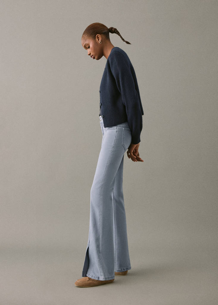 Flared jeans with opening — Blue
