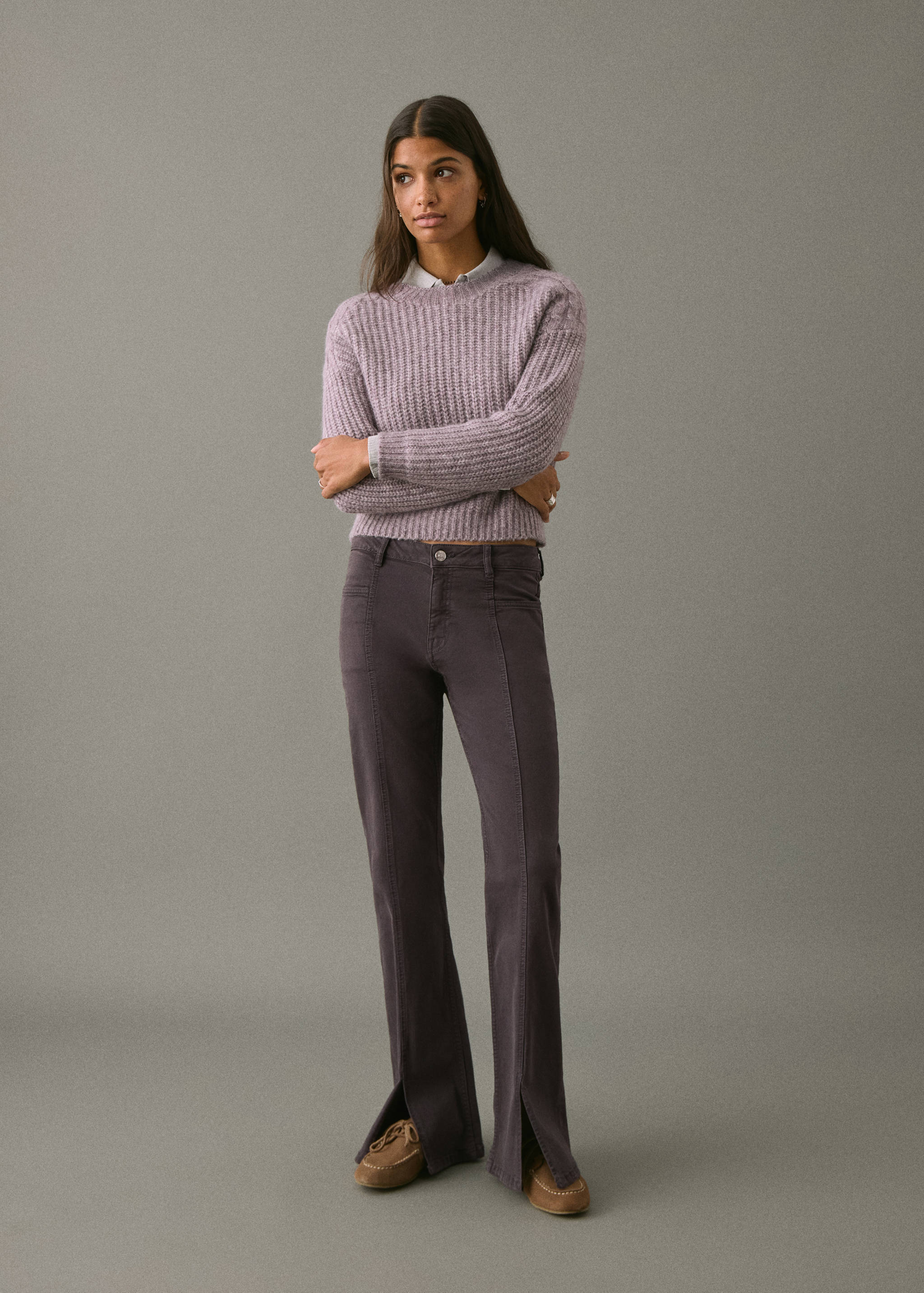 Flared jeans with opening - General plane