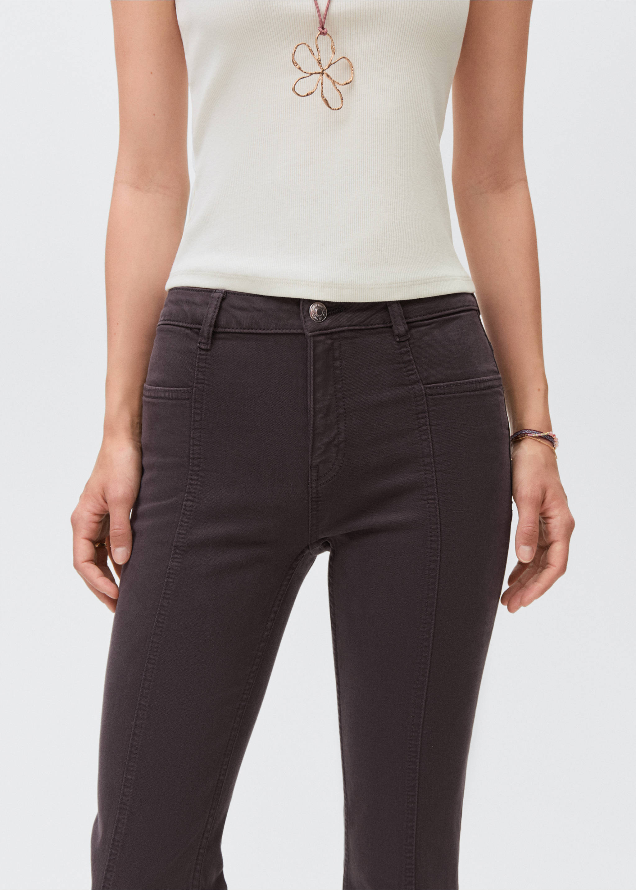 Jeans flare abertura - Detalle del artículo 1, Gris antracita. Ref: 17001214-00.