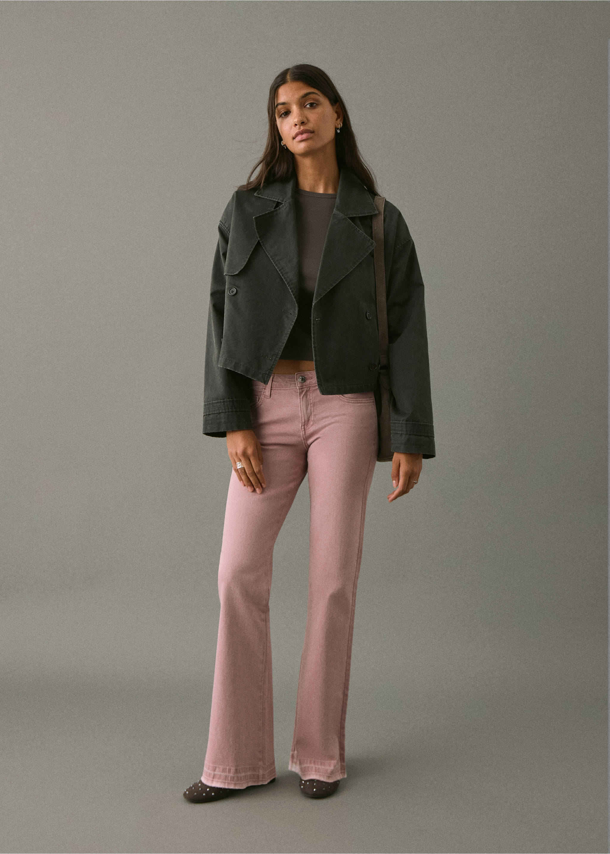 Jeans flare costuras decorativas - Plano general, Rosa pastel. Ref: 17001221-00.