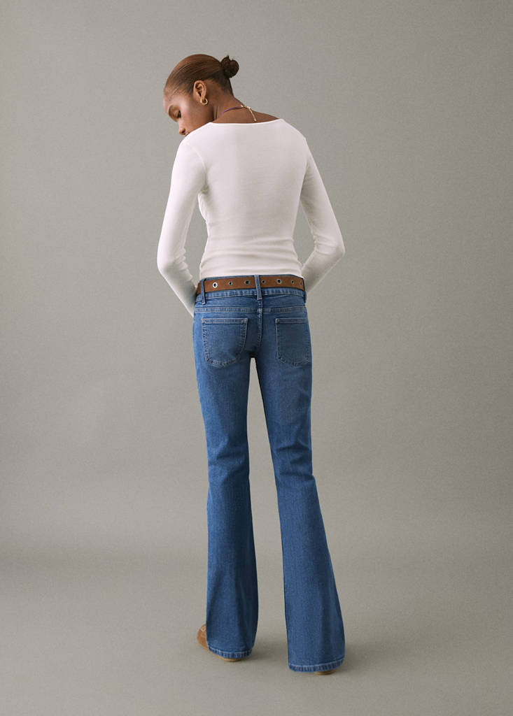 Low-waist flared jeans — Medium Blue