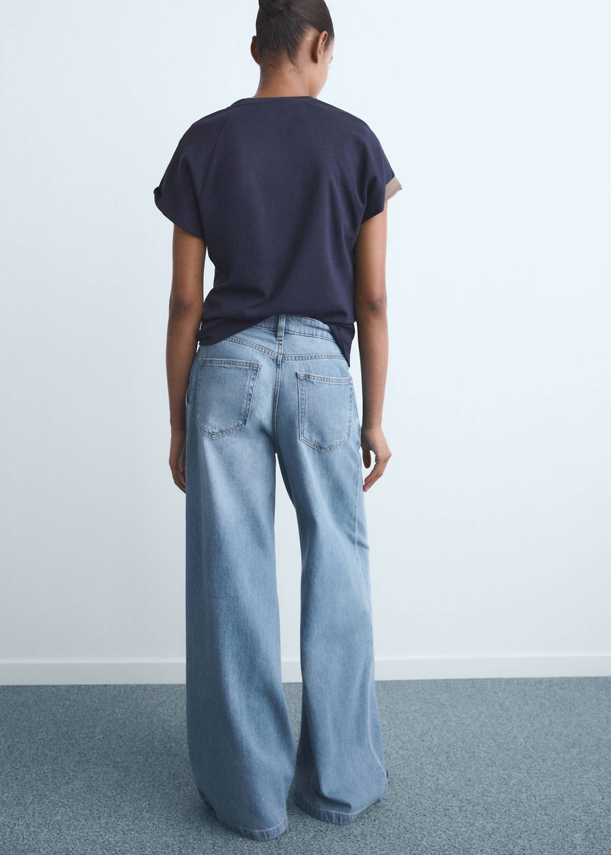 Wide leg pleated jeans — Medium Blue