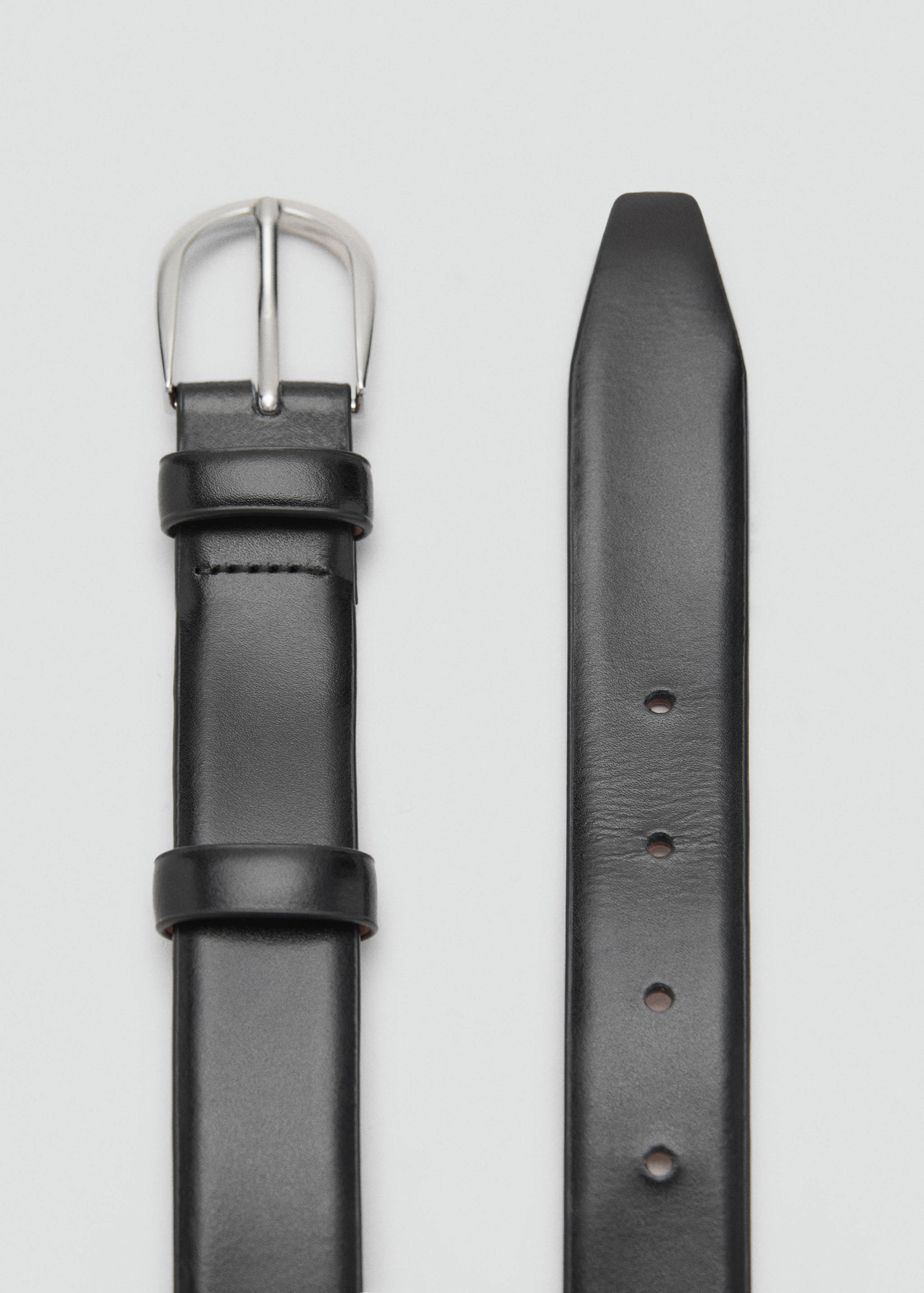 Cinturón piel hebilla - Plano medio