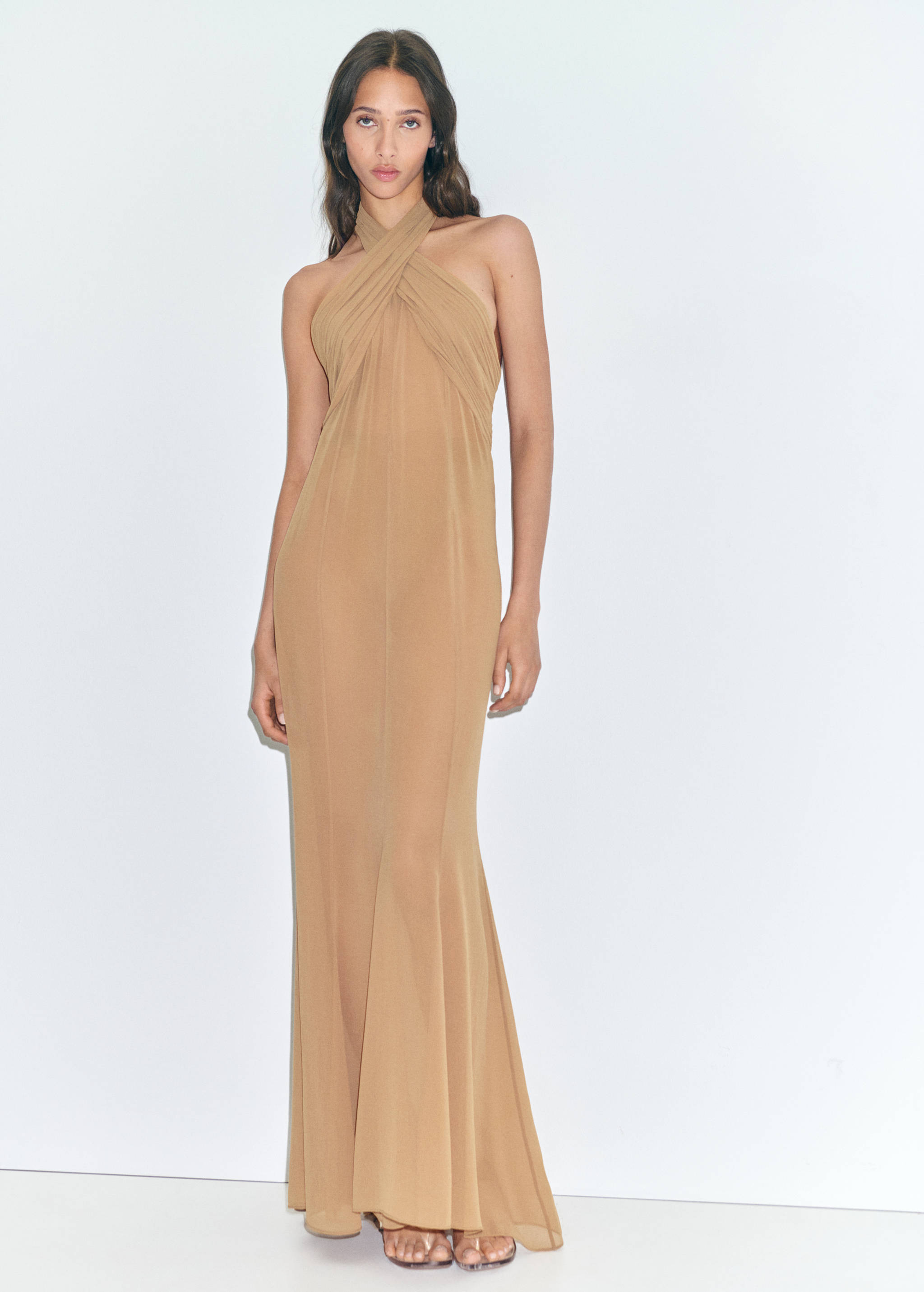 Long semi-transparent dress with crossed neckline - General plane