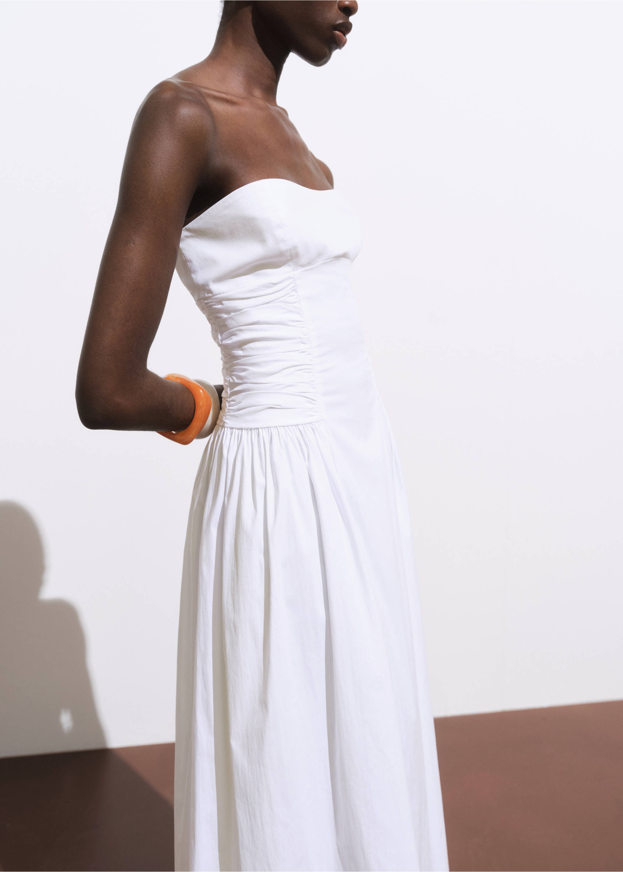 Strapless midi-dress - Details of the article 3, White. Ref: 17001275-00.