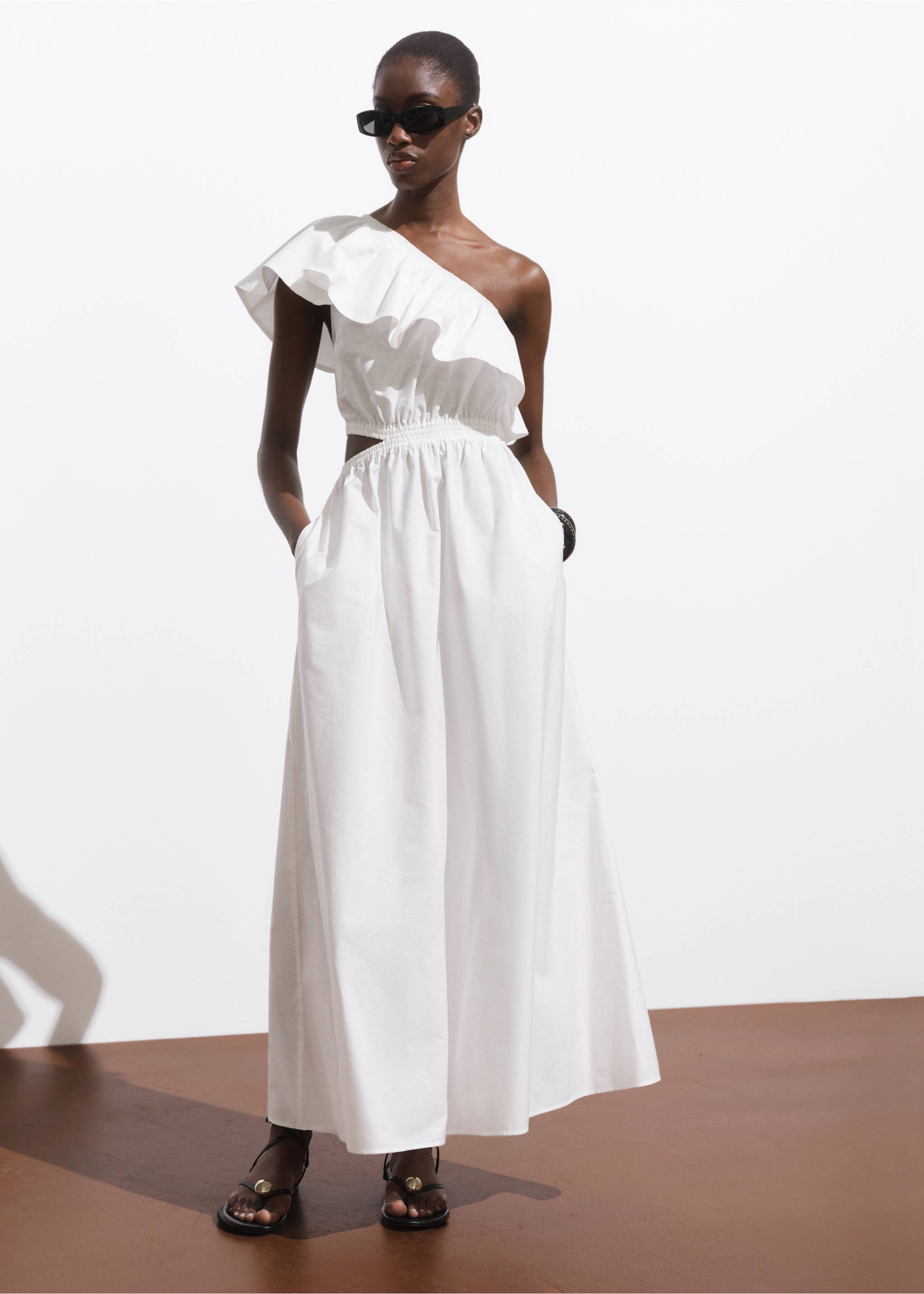 Vestido asimétrico cut out - Plano general, Blanco. Ref: 17001278-00.