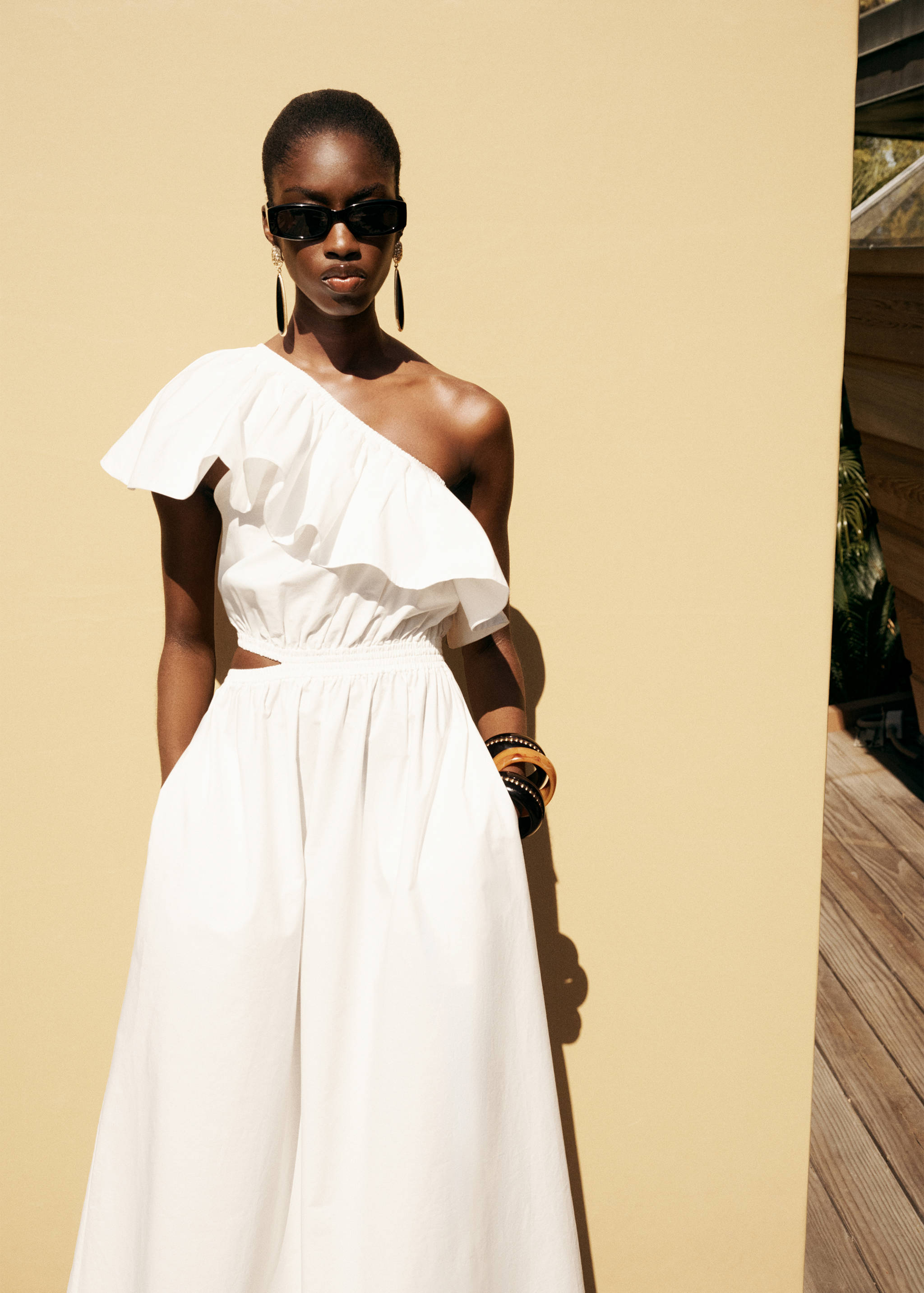 Vestido asimétrico cut out - Detalle del artículo 6