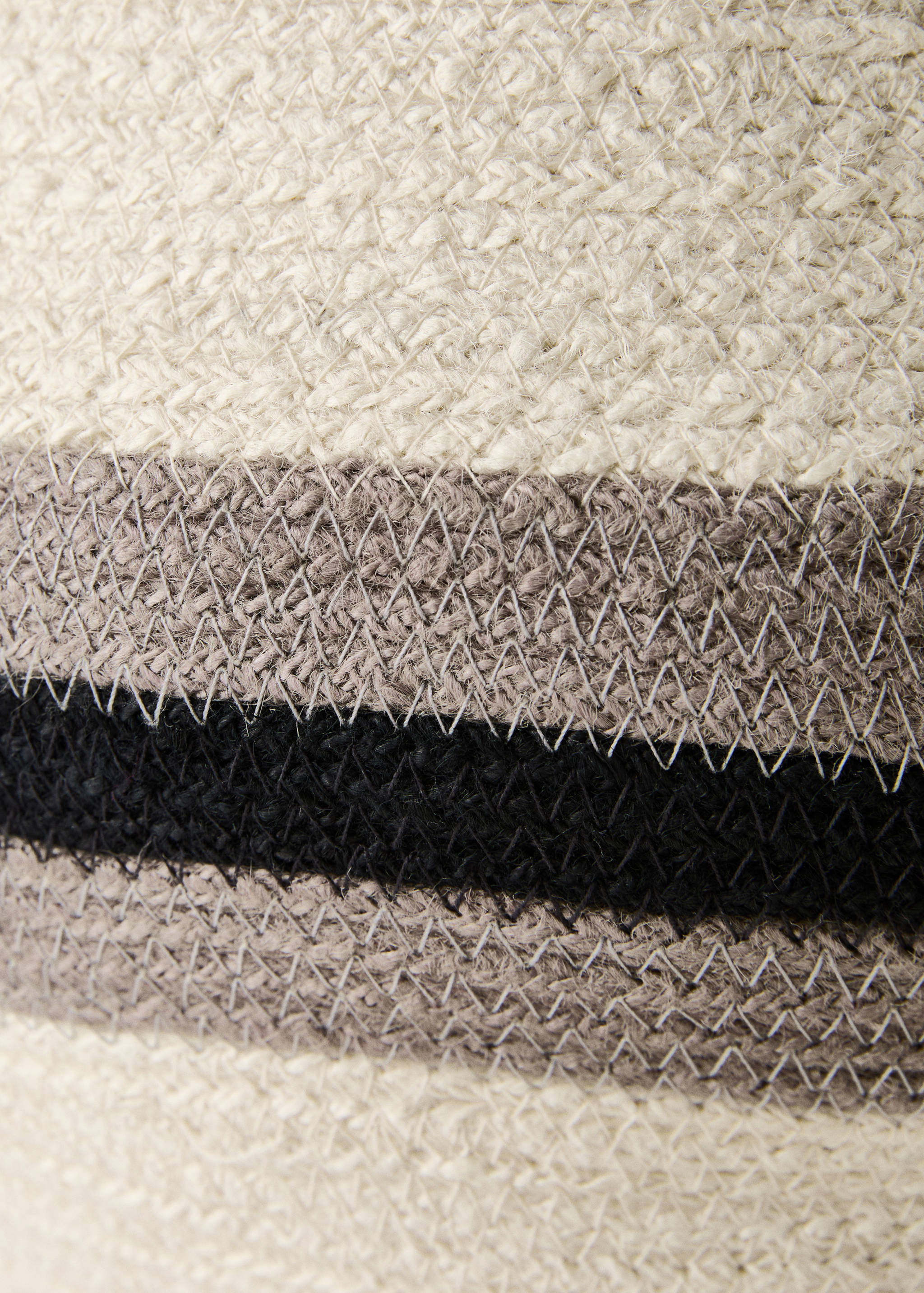 Medium jute basket with stripes - Details of the article 3
