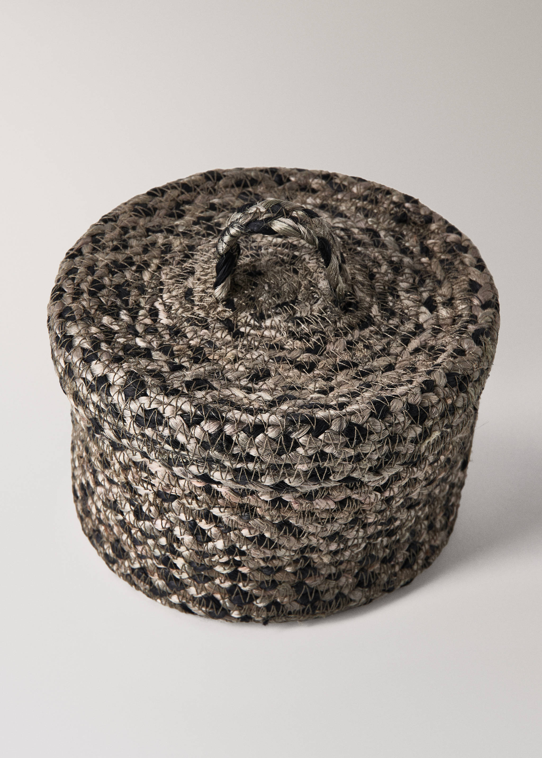 Medium melange jute basket with lid - Details of the article 2