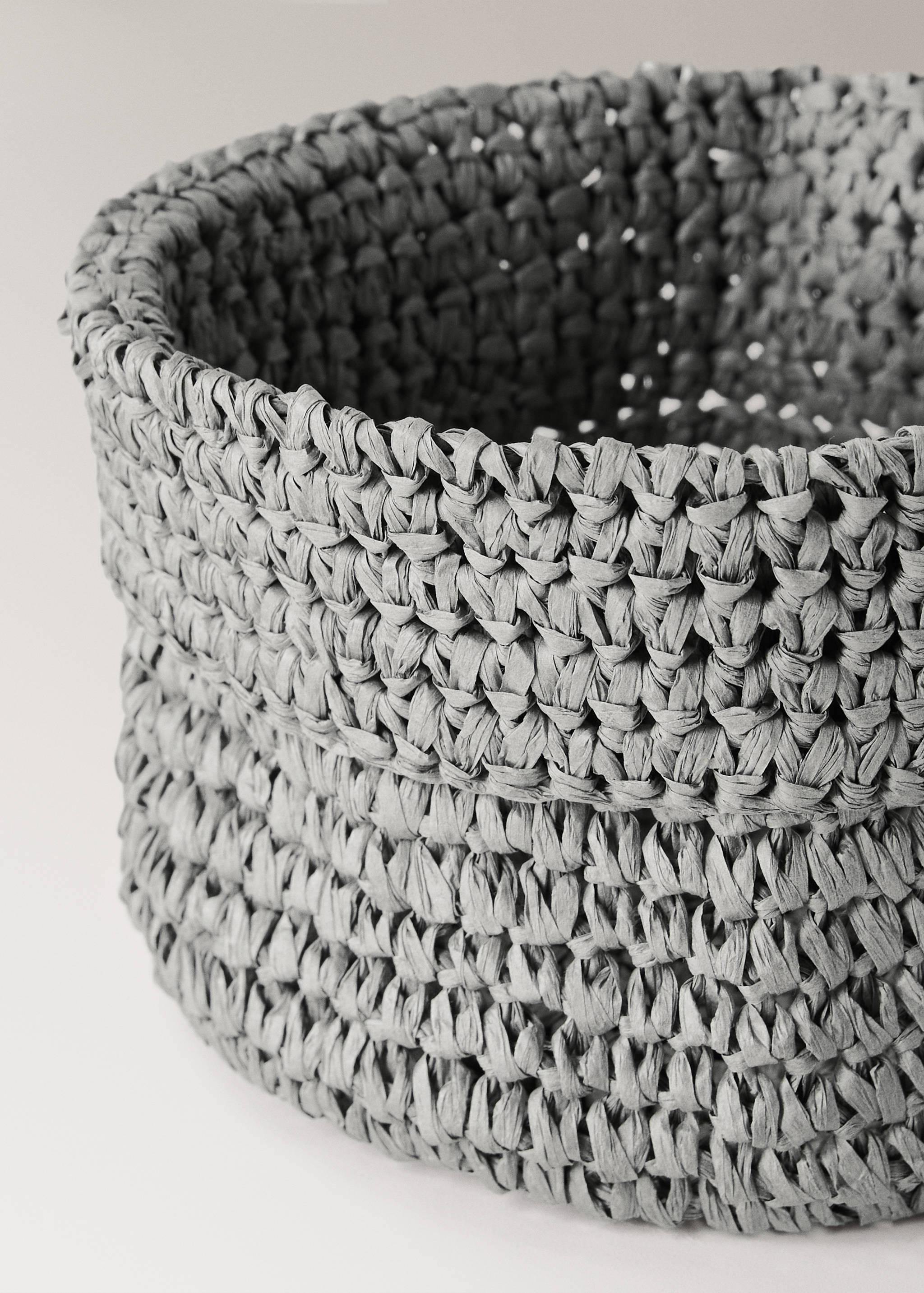 Crochet paper basket - Details of the article 1