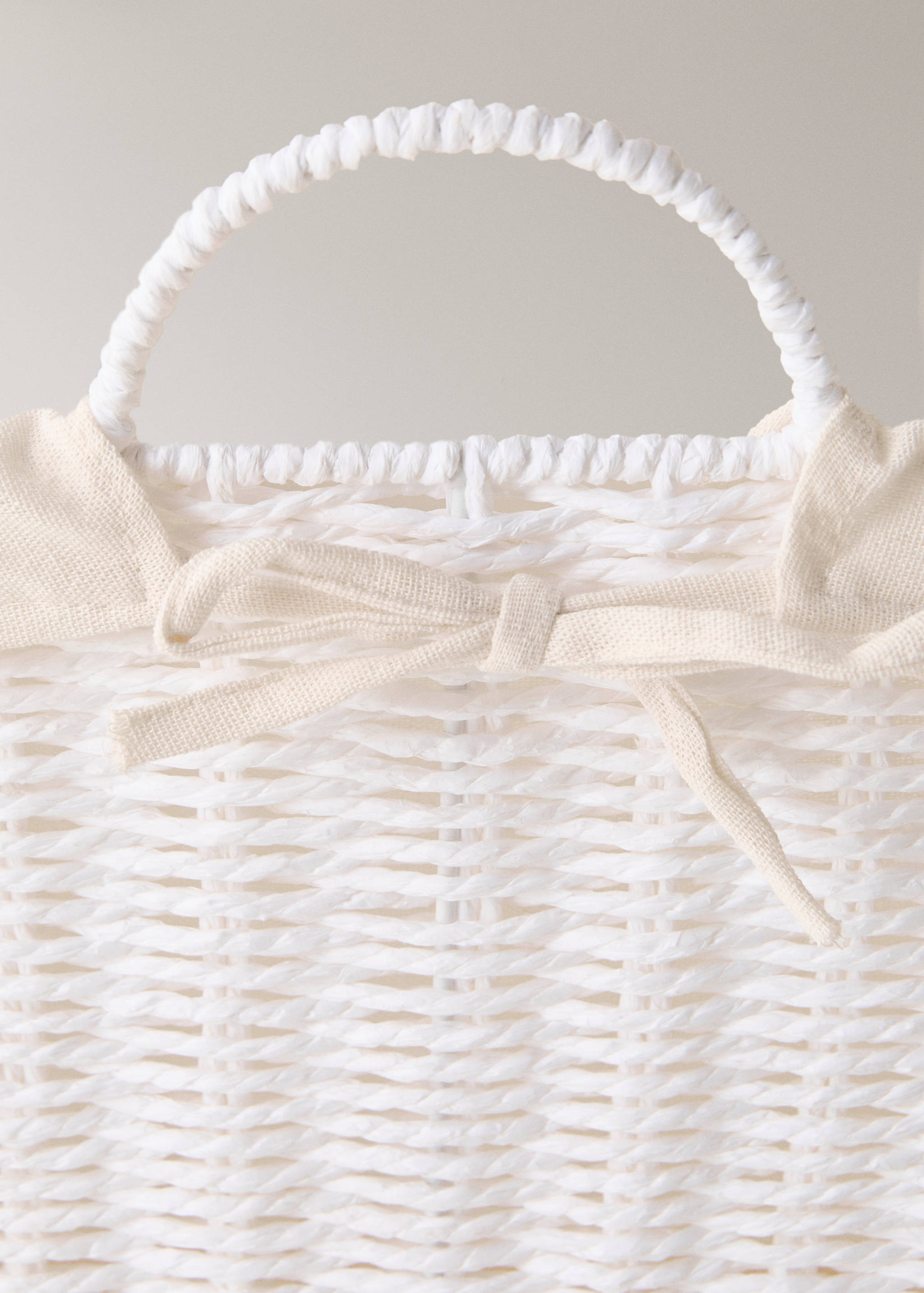 Iron basket with fabric lining - Details of the article 2