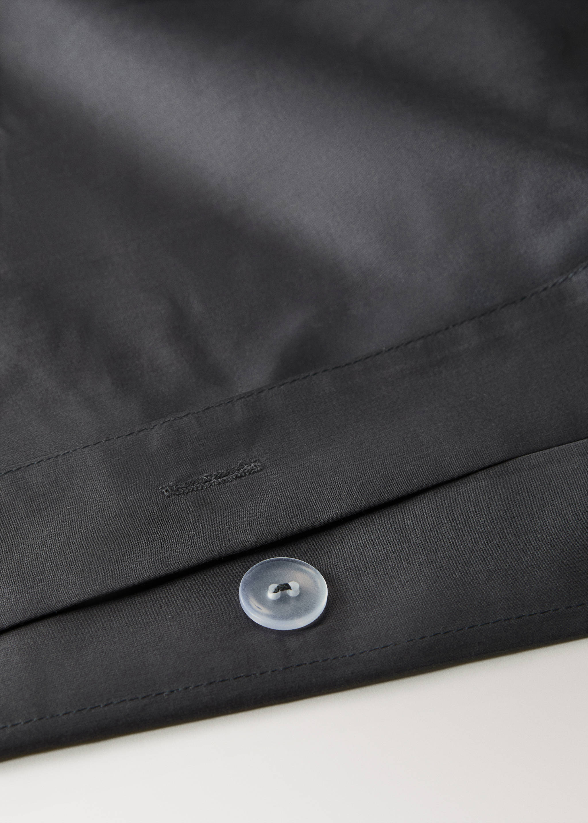 600 threads count satin cotton duvet cover King bed - Details of the article 2