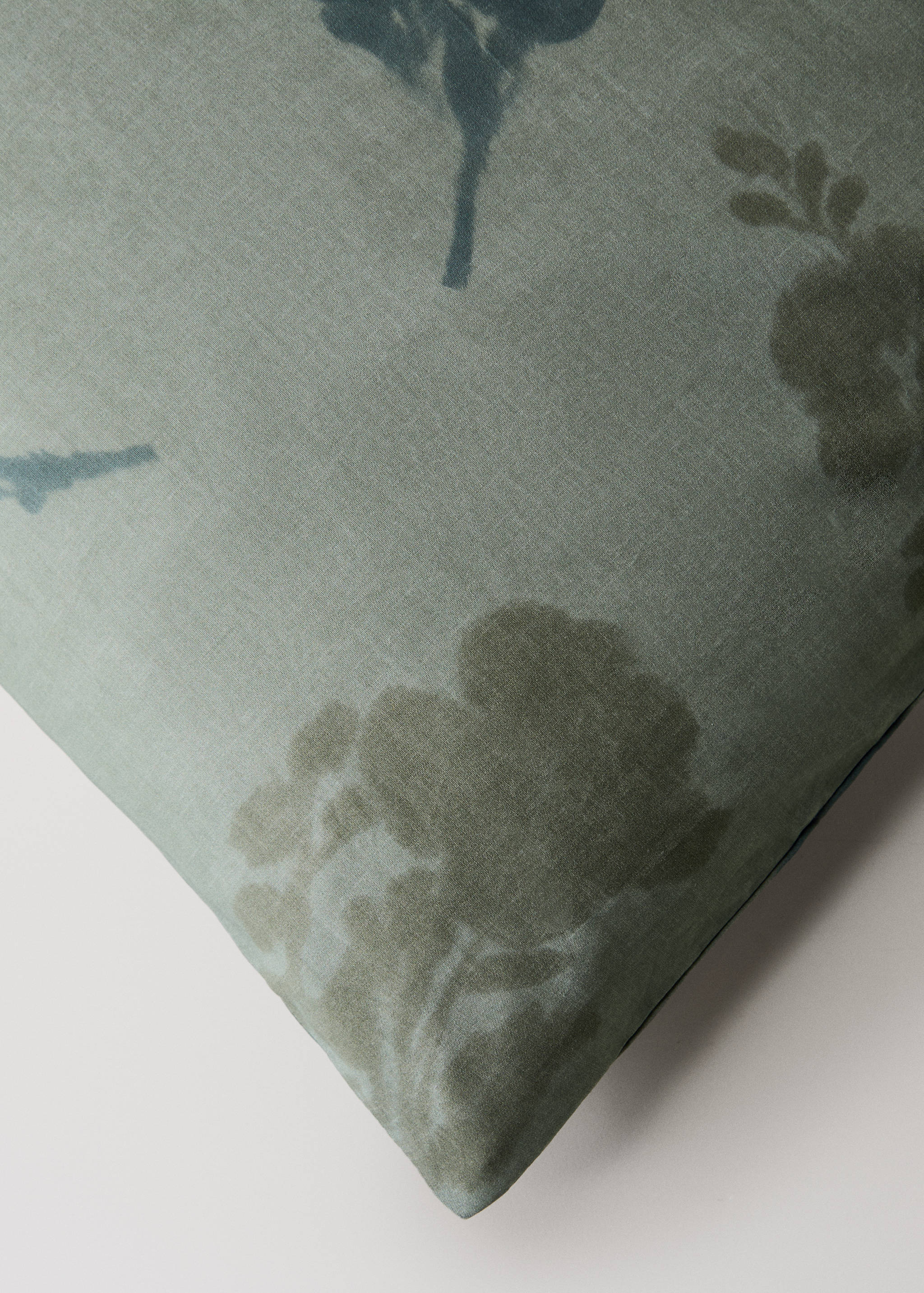 200-thread count percale cotton duvet cover with blurred floral print for 135/140 cm bed - Details of the article 3