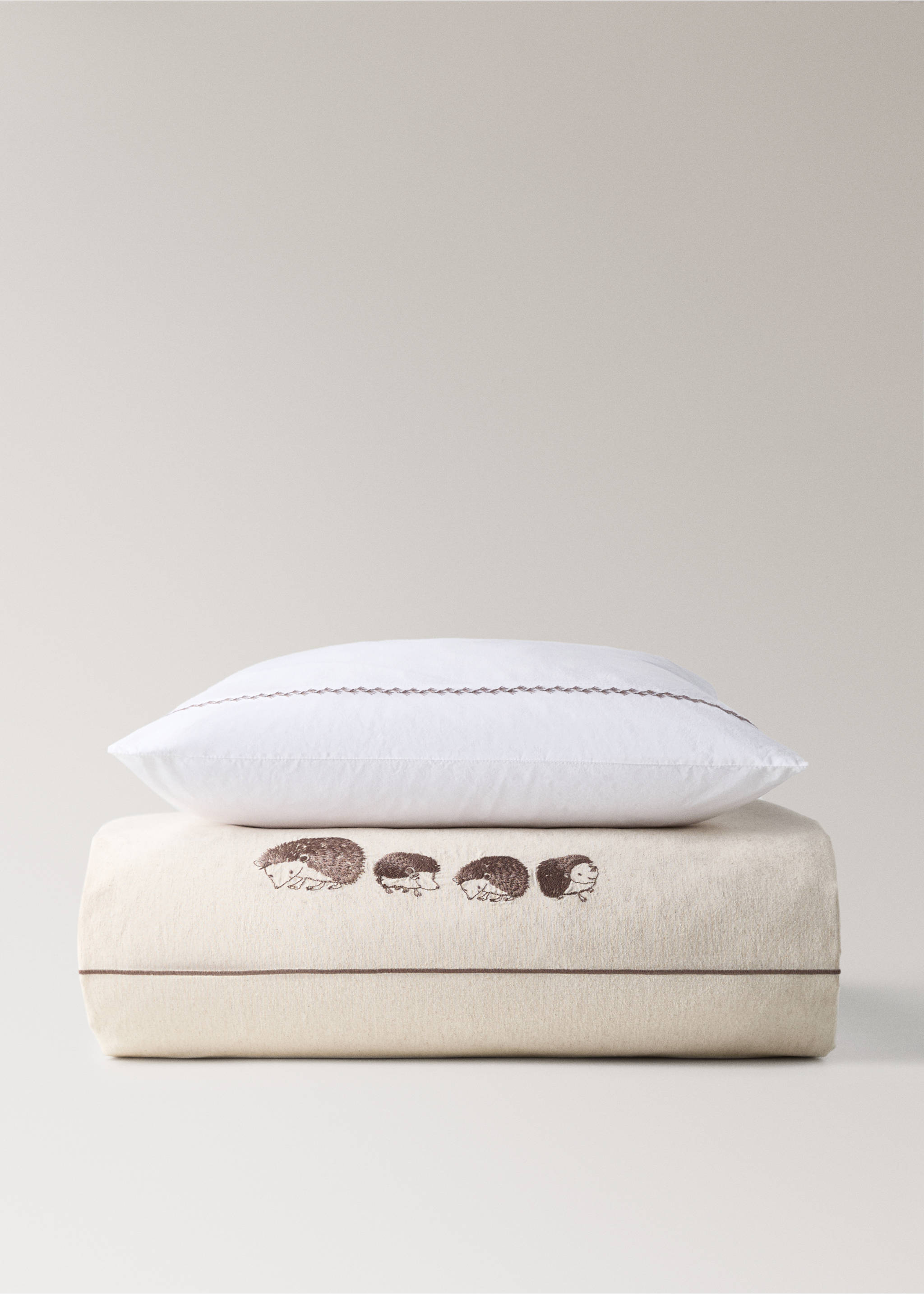 Children's cotton-linen duvet cover with embroidered hedgehogs for 90 cm bed - Article without model, White. Ref: 17001630-00.