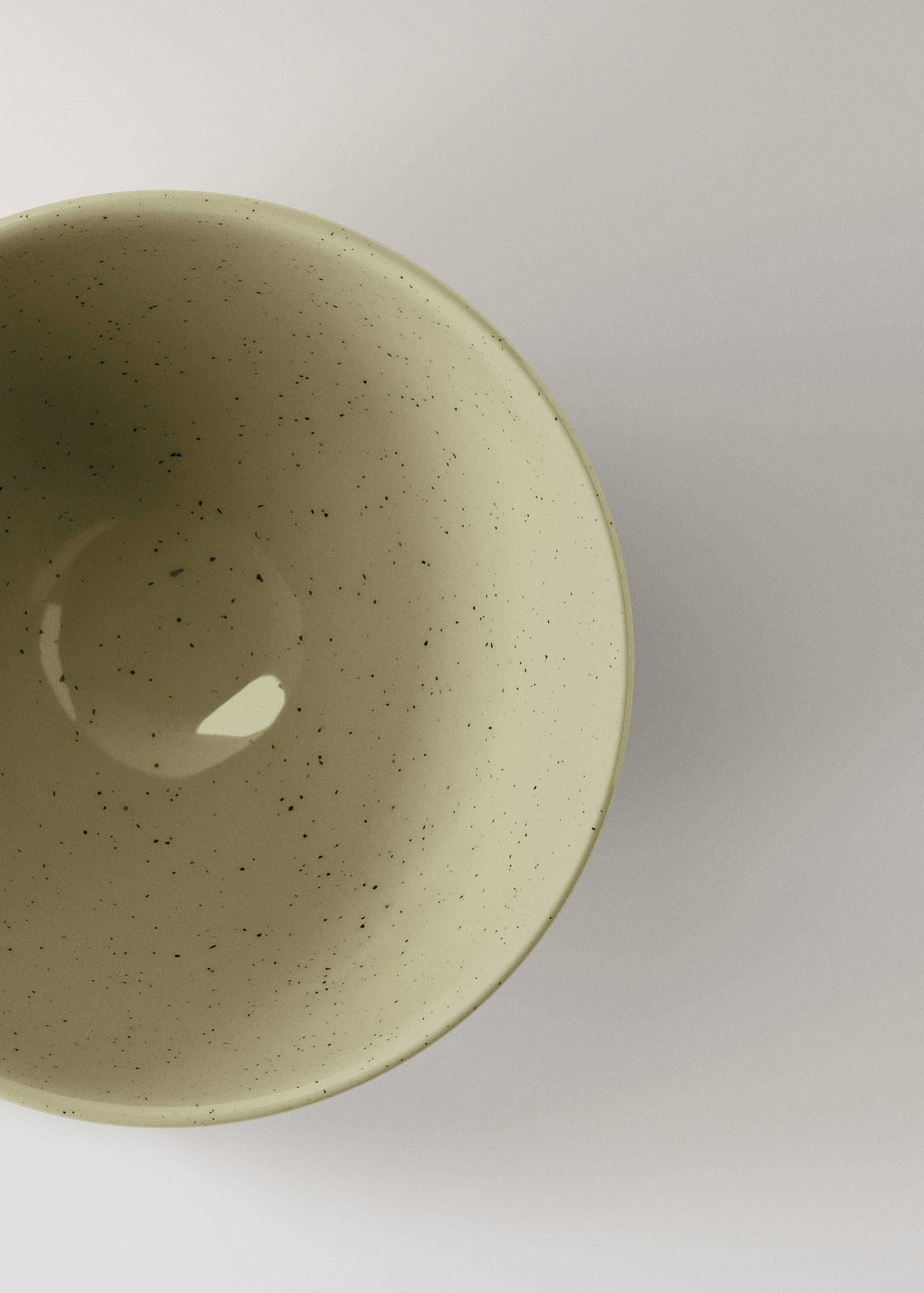 Stoneware bowl with spots - Details of the article 2