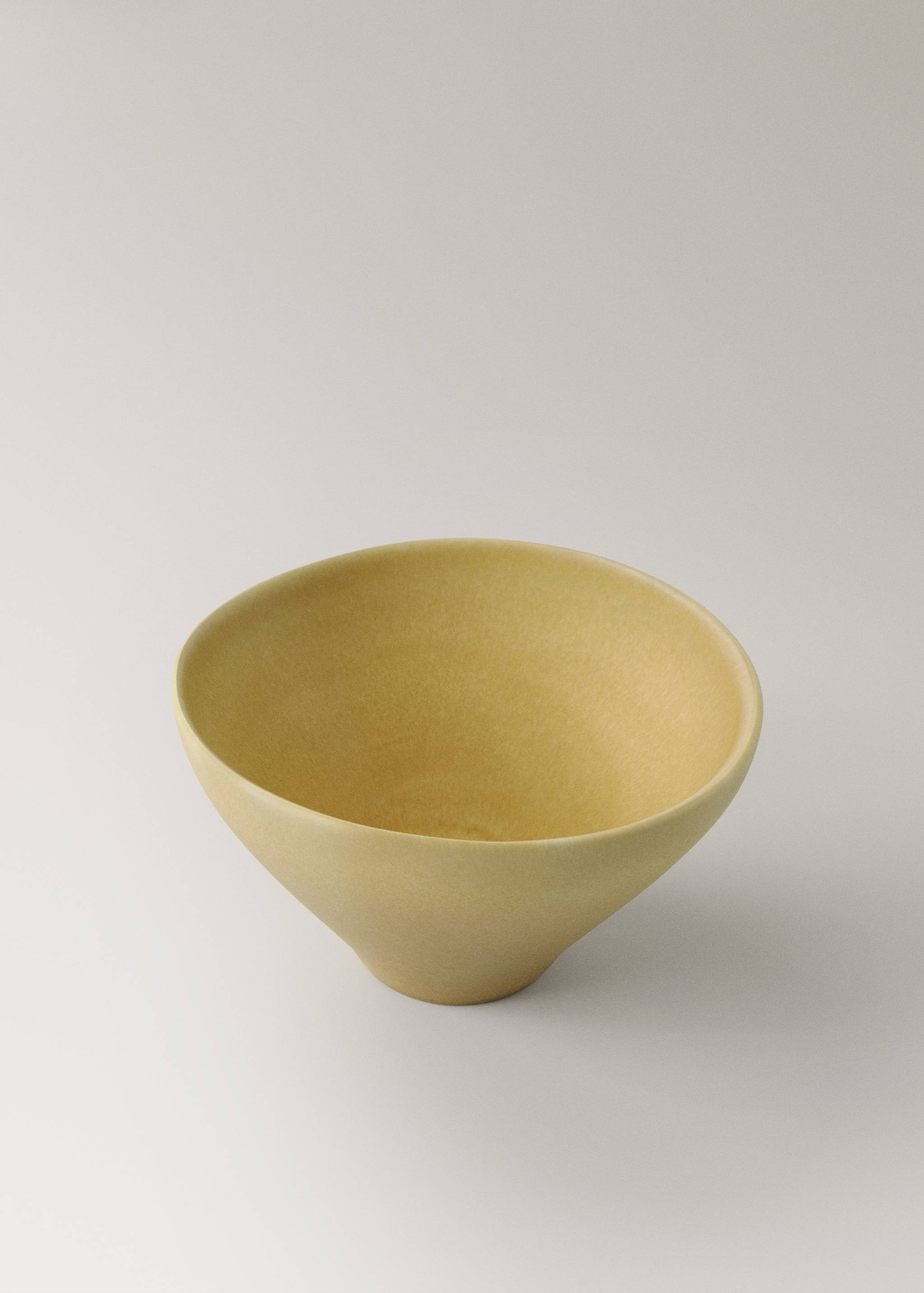 Kleine organische kom van steengoed - Detail van het artikel 2