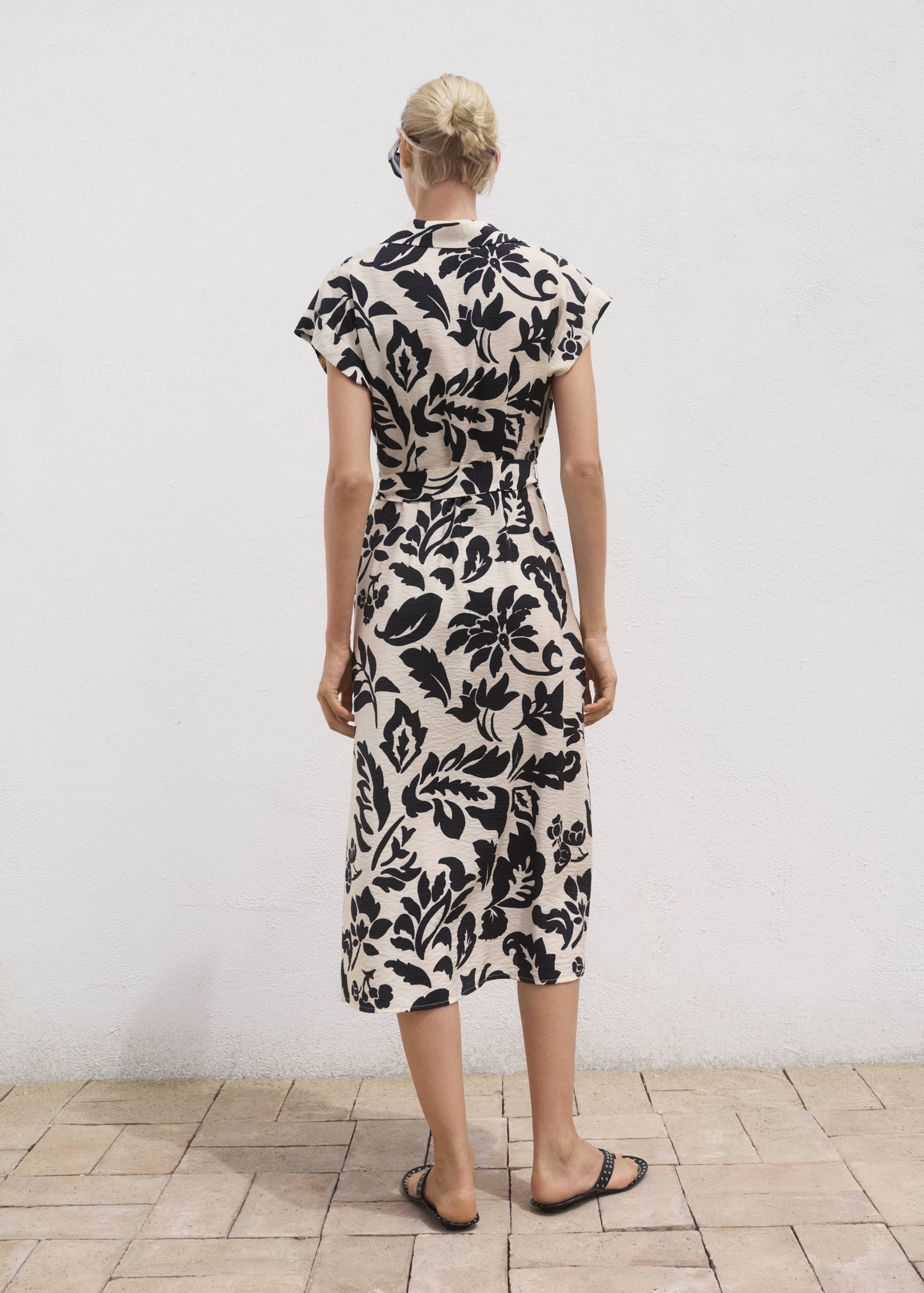 Robe chemisier imprimé floral - Verso de l’article