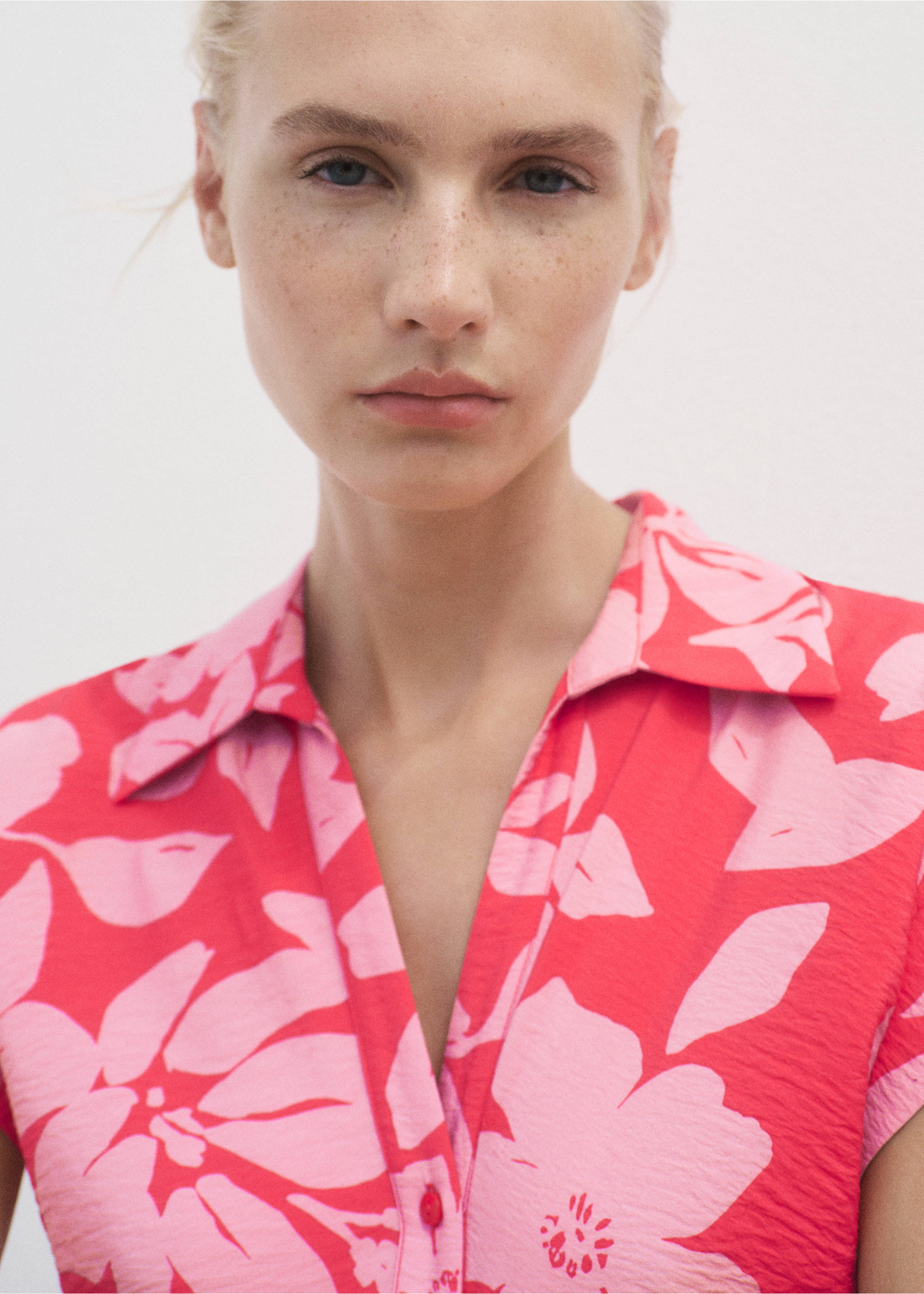 Floral-print shirt-style dress - Details of the article 1, Fuchsia. Ref: 17002538-00.