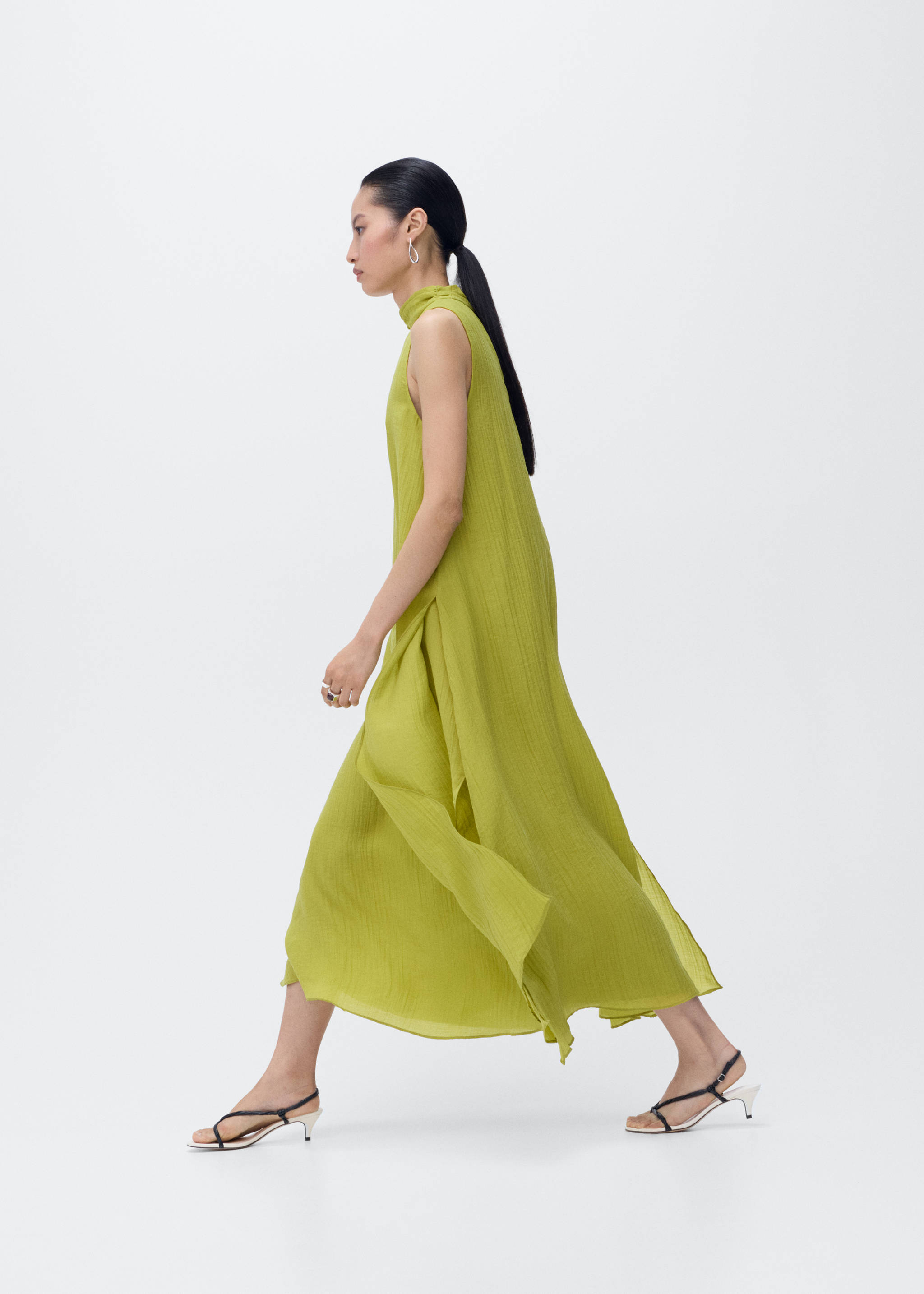 Halter-neck lyocell dress - Details of the article 1
