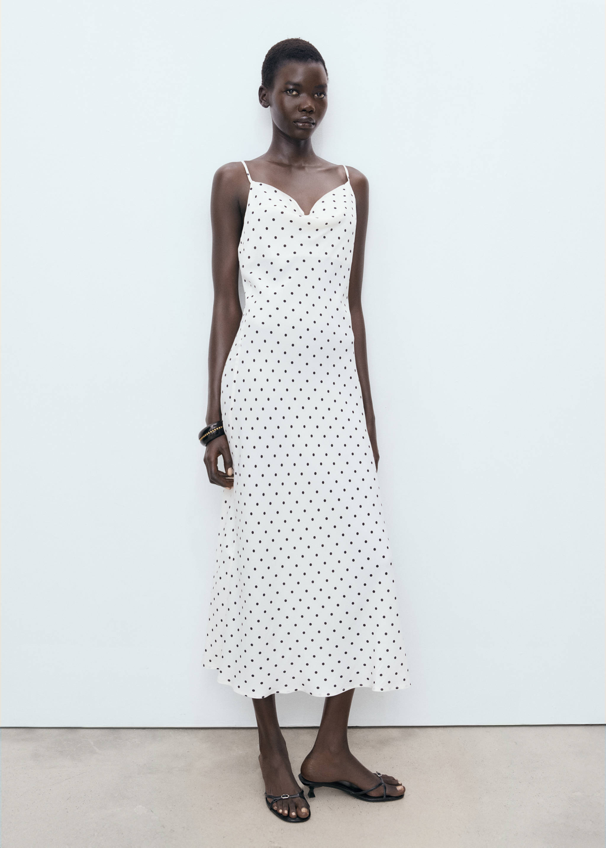 Robe midi encolure drapée - Plan général