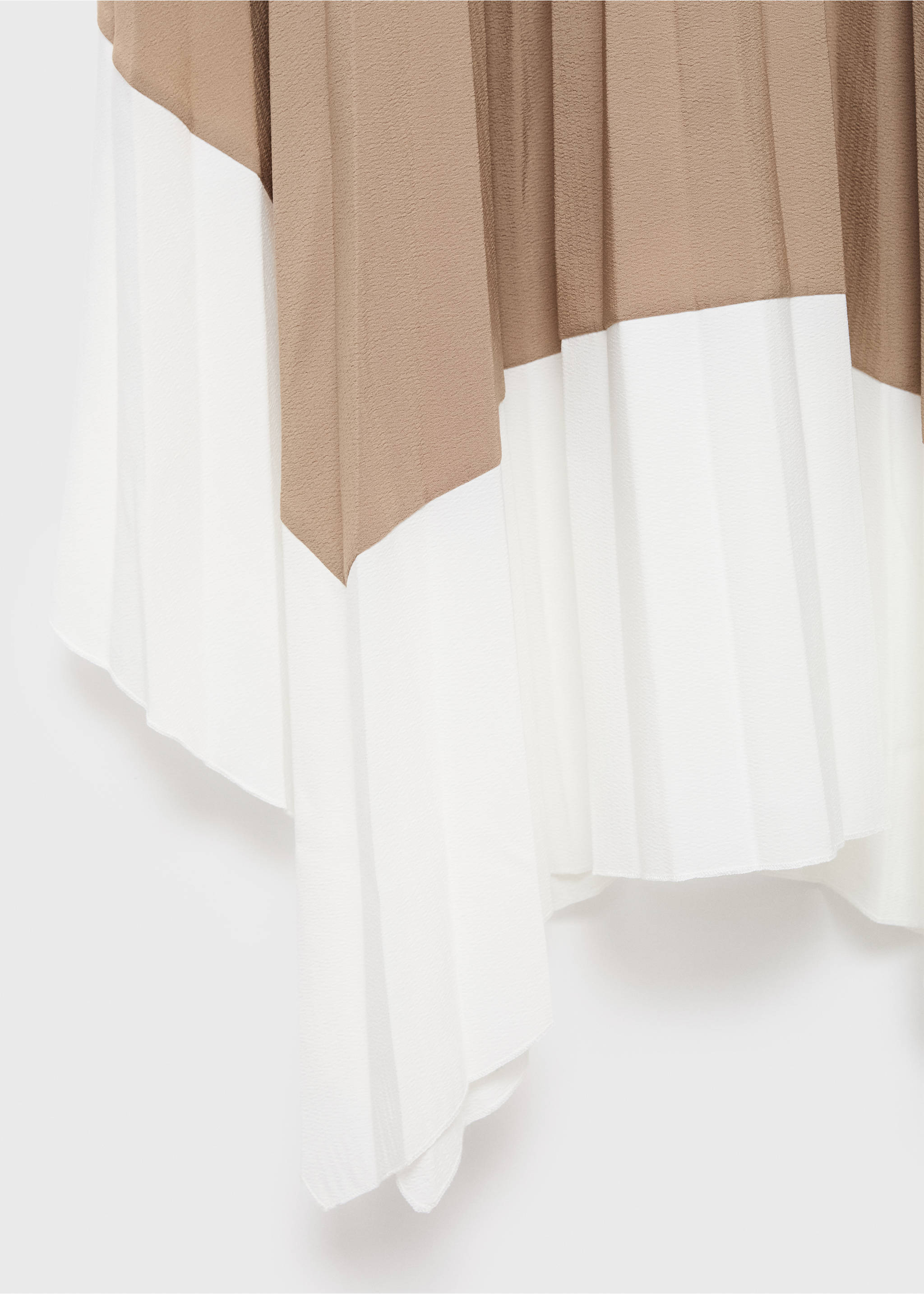Combined pleated dress - Details of the article 0, White. Ref: 17002546-00.