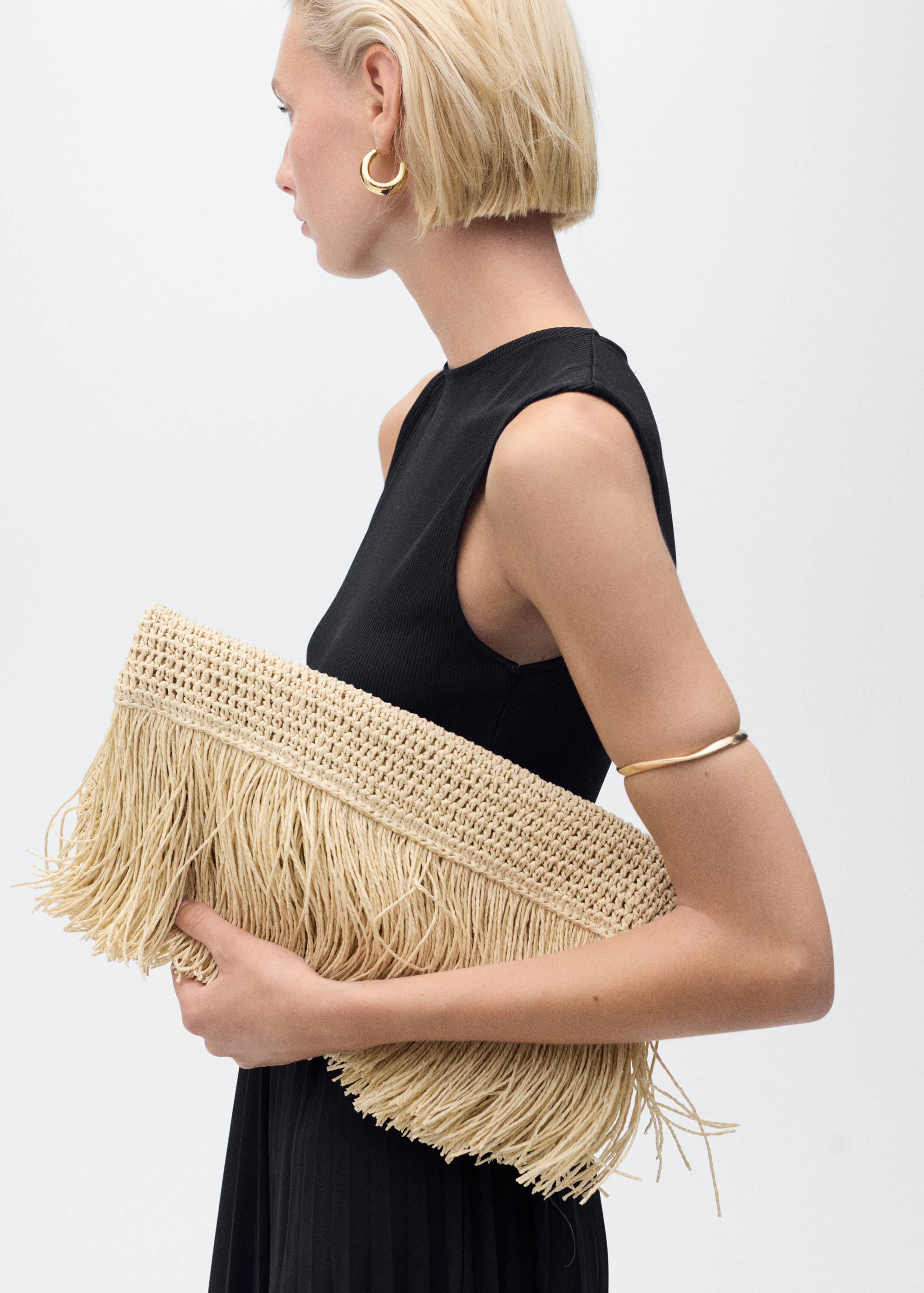 Combined pleated dress - Details of the article 1