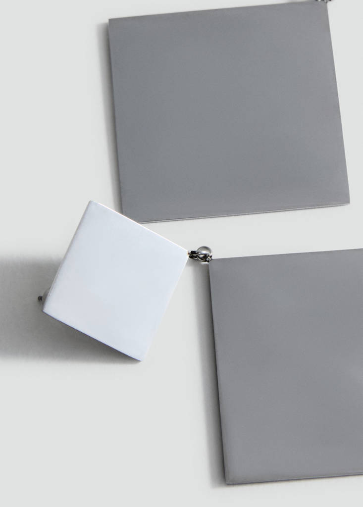 Geometric pendant earrings — Silver