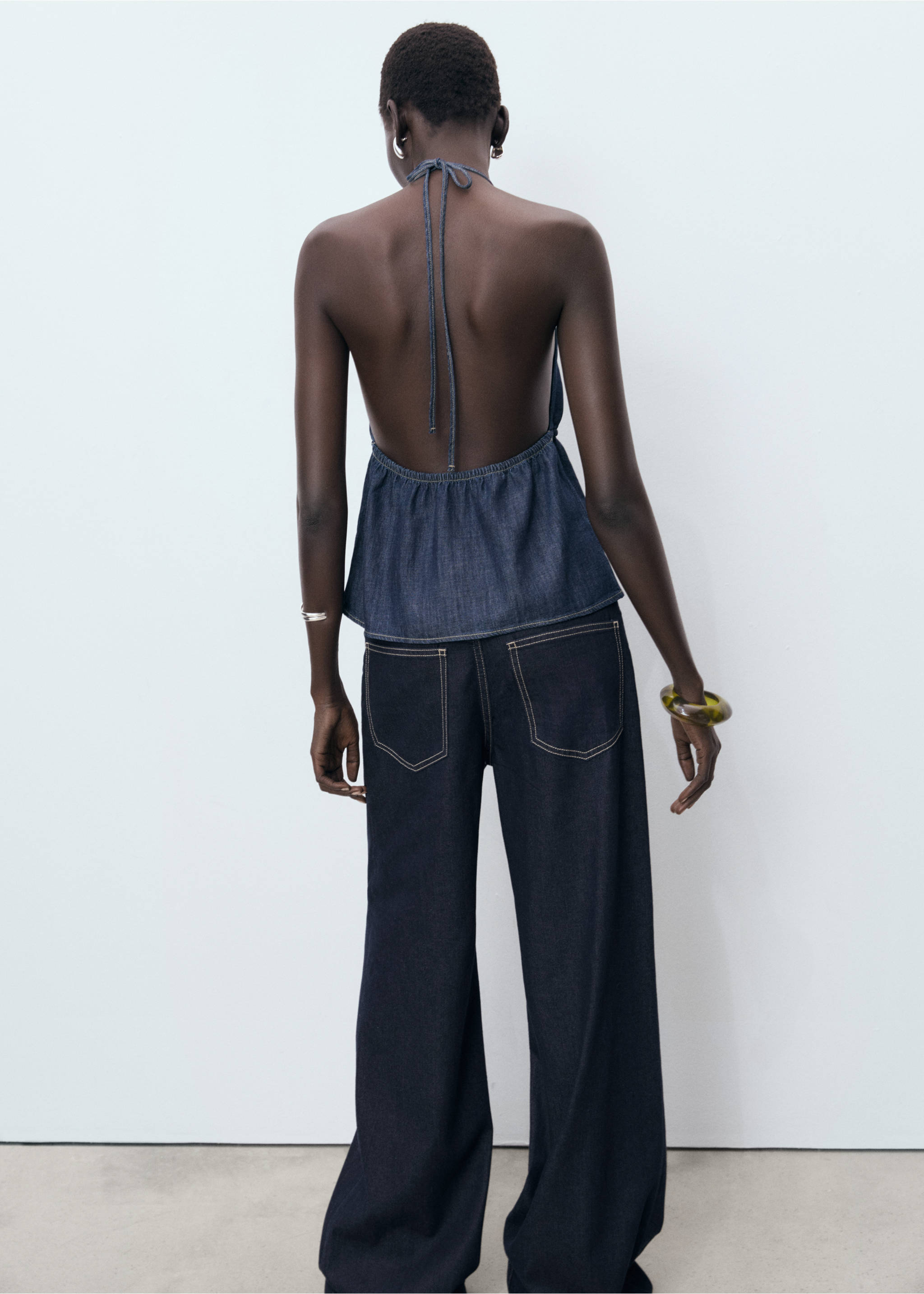 V-neck denim top with bow - Reverse of the article, Open Blue. Ref: 17002904-00.