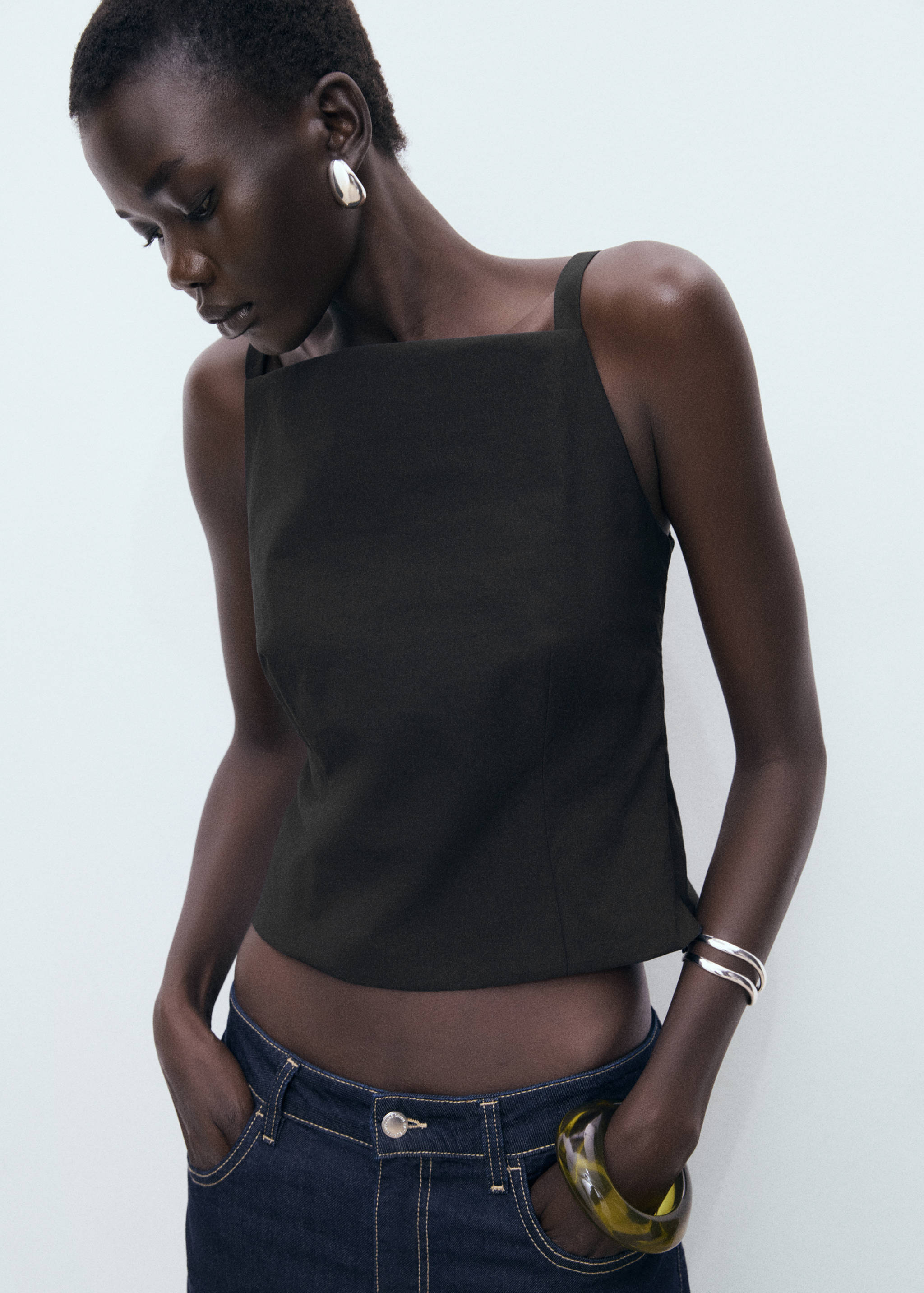 Top with bows on the back - Medium plane