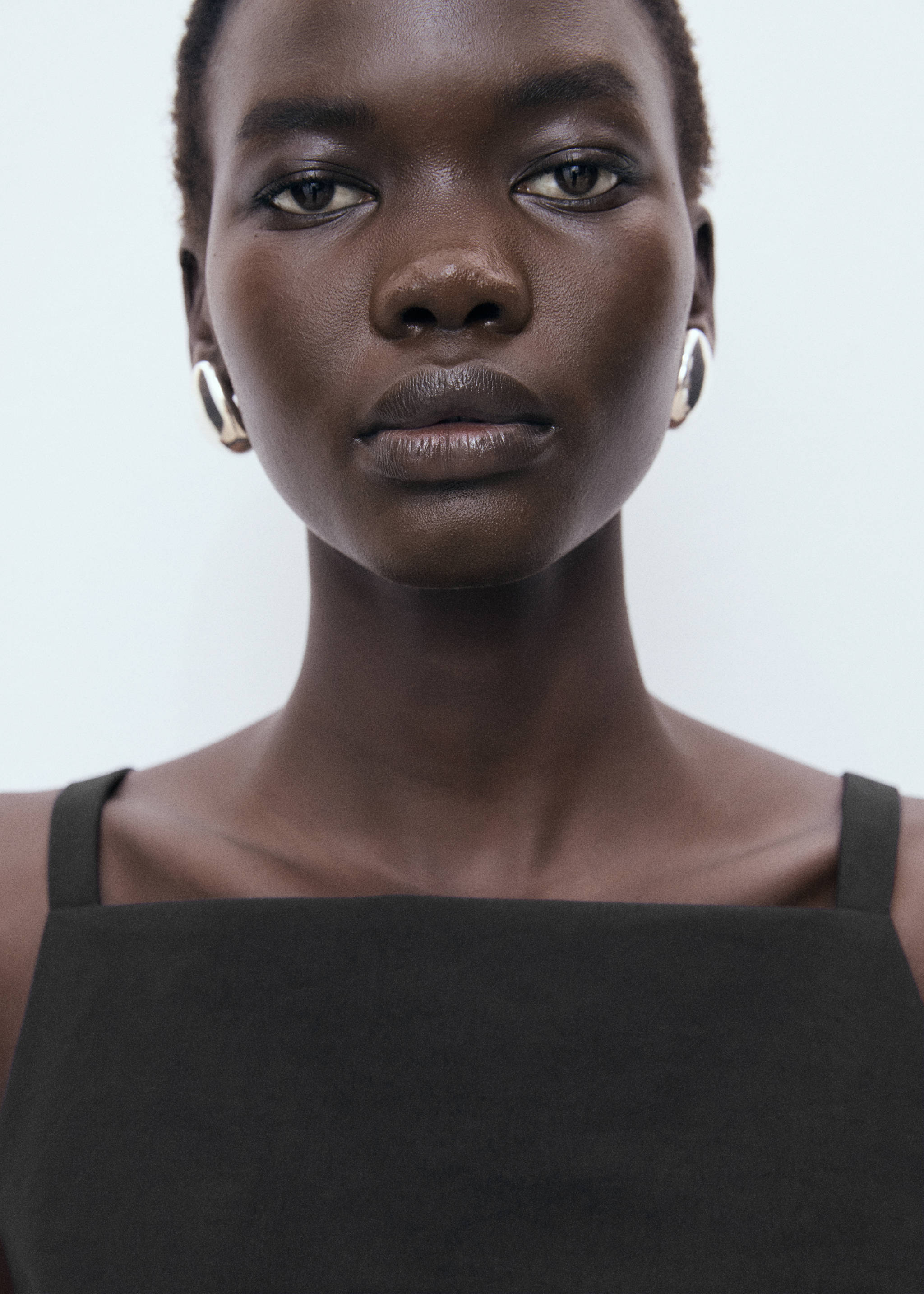 Top with bows on the back - Details of the article 1