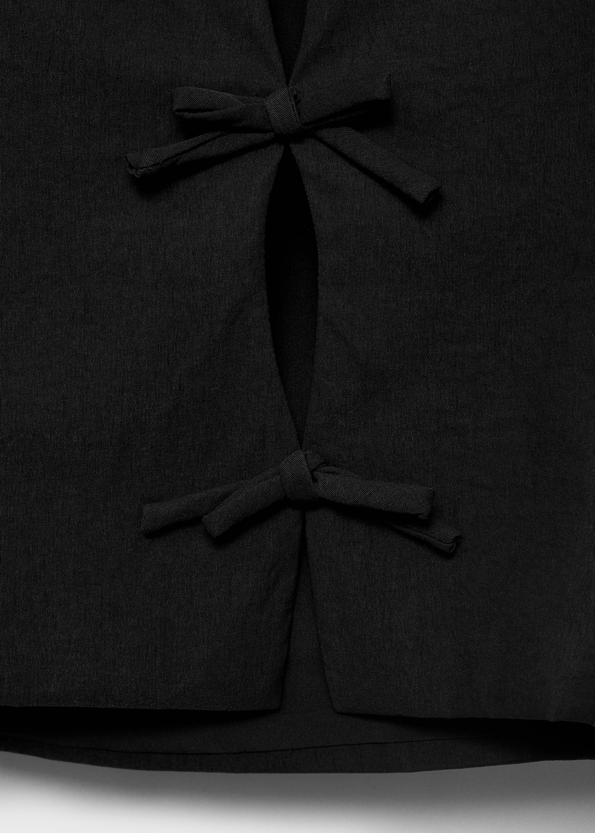 Top with bows on the back - Details of the article 0