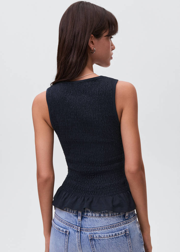 Ruffled top — Navy