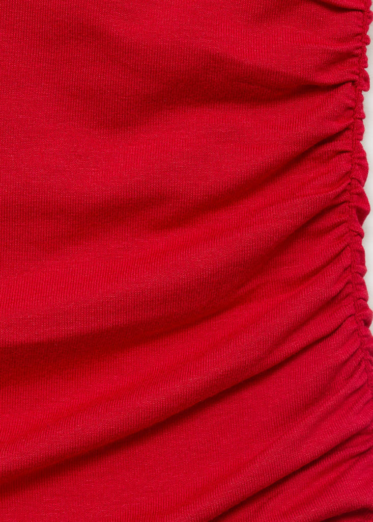 V-neck top with open back — Red