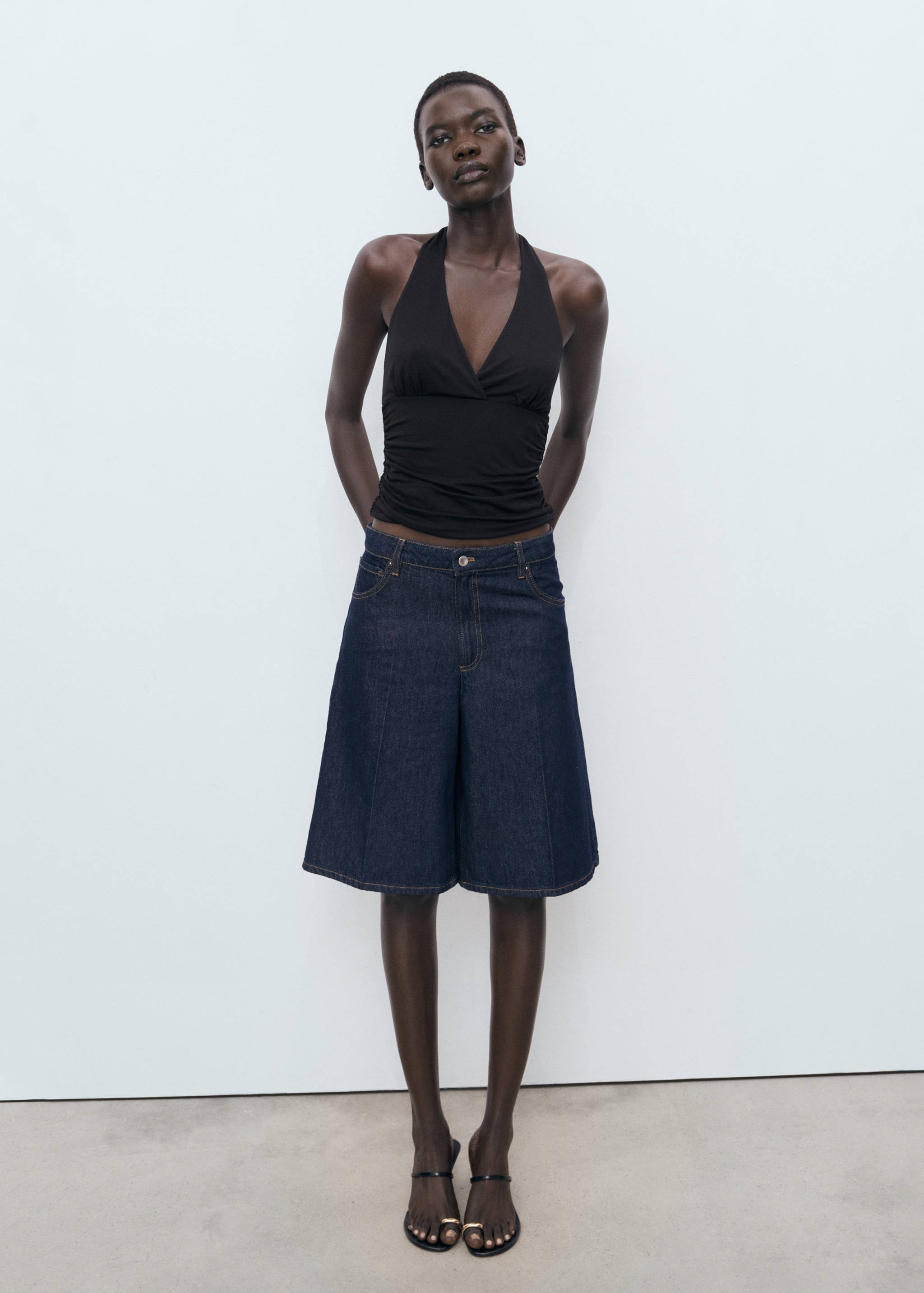 Top col en V dos nu - Plan général