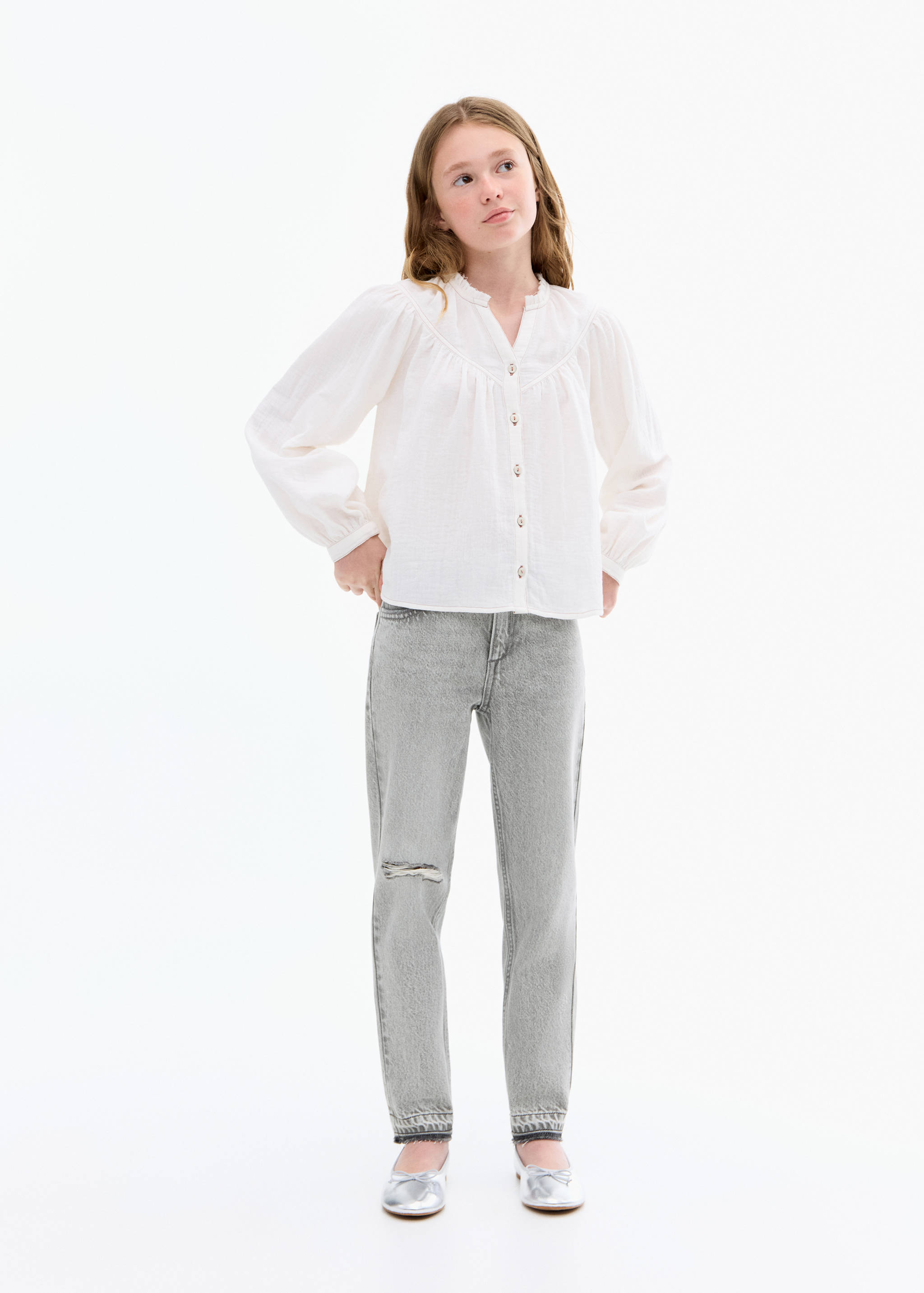 Mom fit decorative rips jeans - General plane