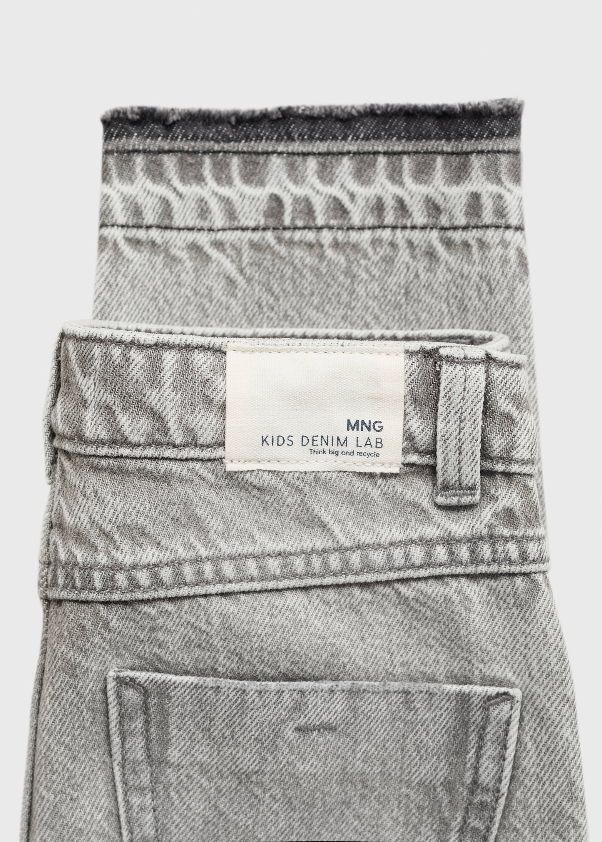 Mom fit decorative rips jeans - Details of the article 0