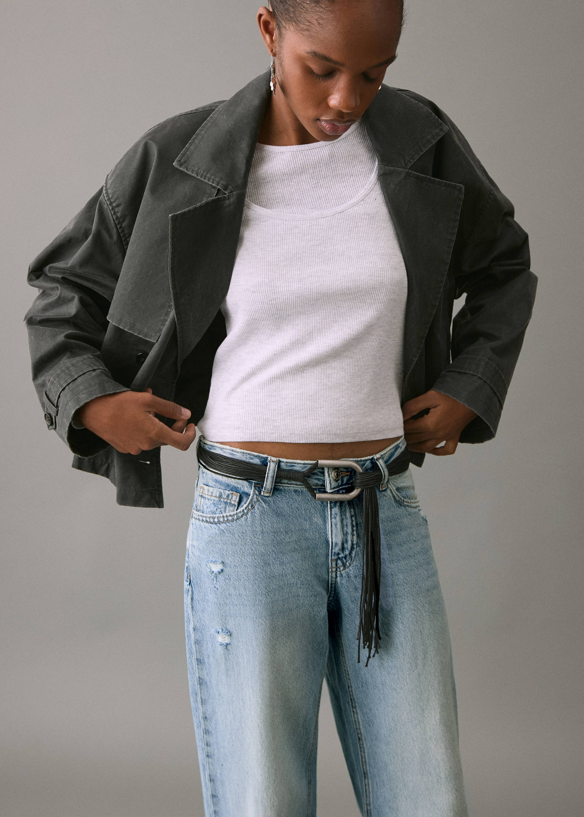 Wide leg jeans with turned-up hem - Details of the article 1