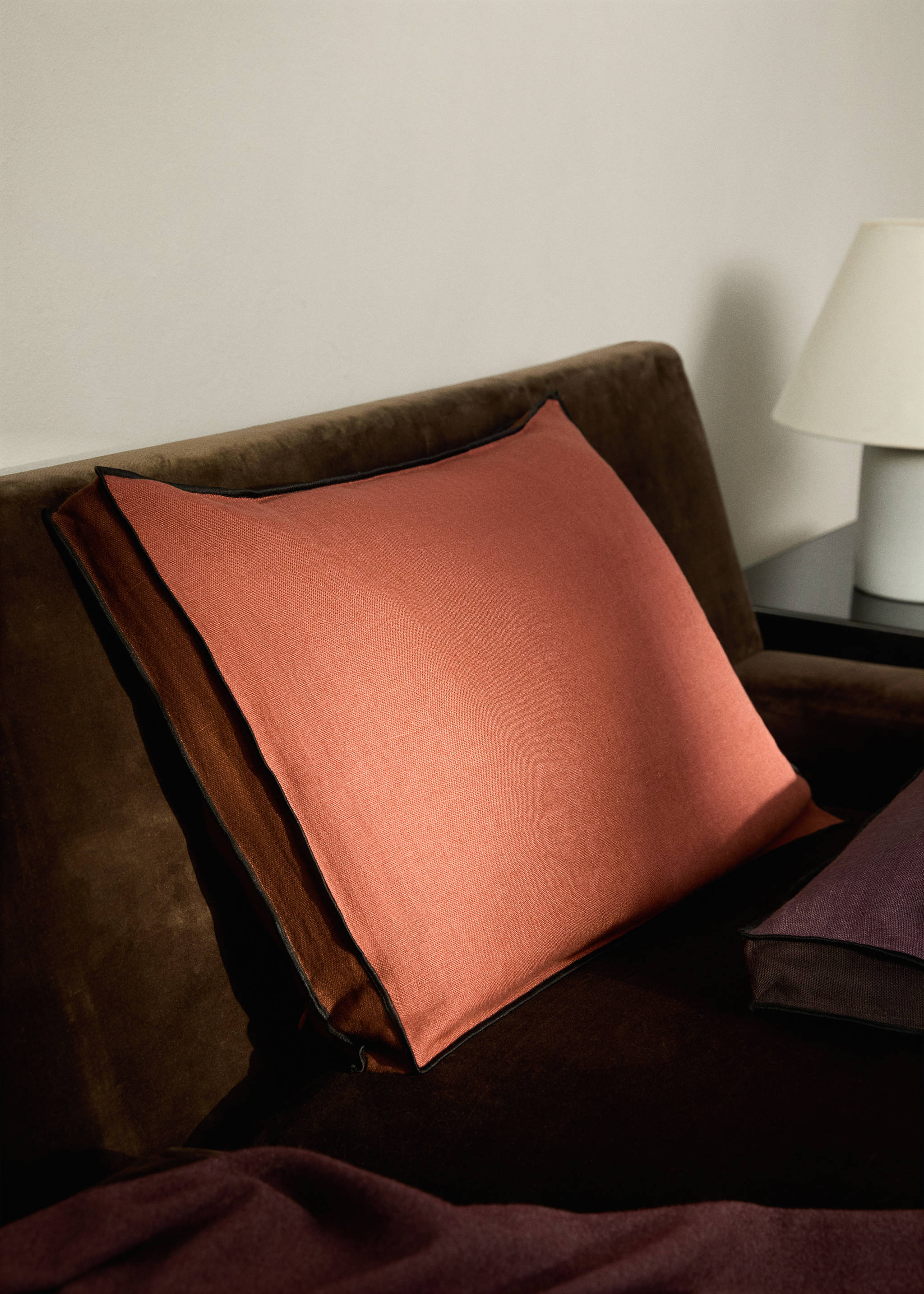 Dvoubarevný lněný povlak na polštářek 40 x 60 cm - Celkový náhled