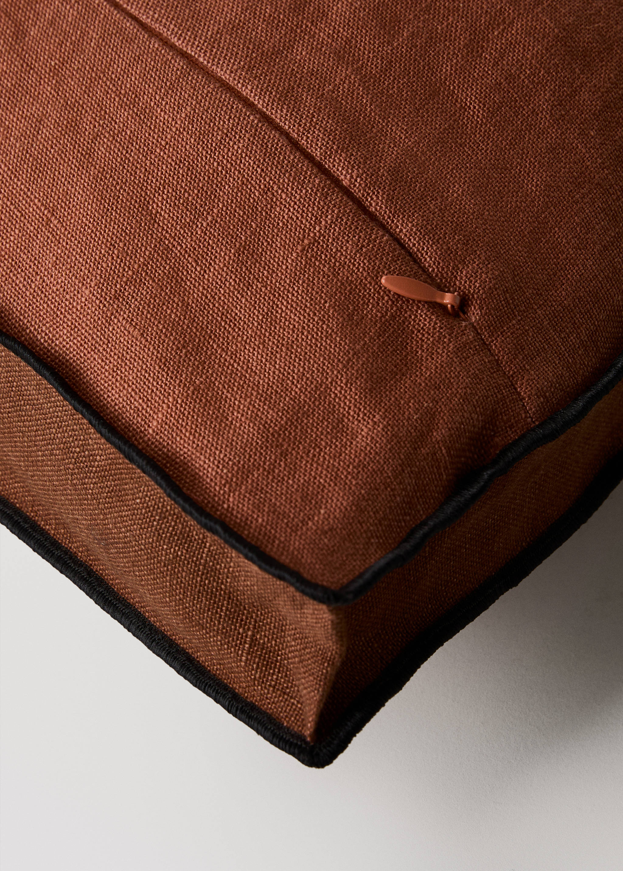 Dvoubarevný lněný povlak na polštářek 40 x 60 cm - Detail zboží 3