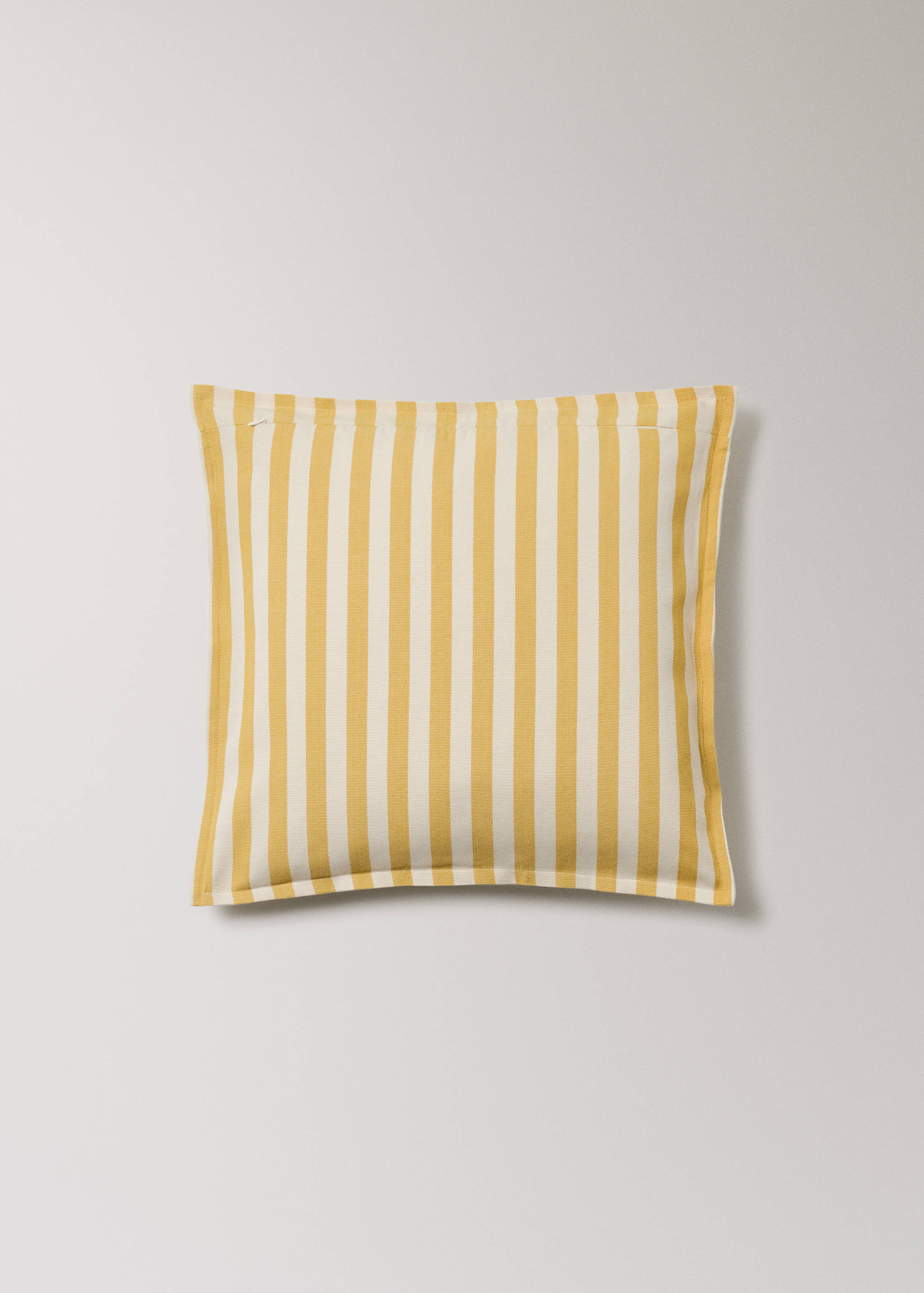 Cotton two-tone cushion cover with woven stripes 50x50 cm - Details of the article 4