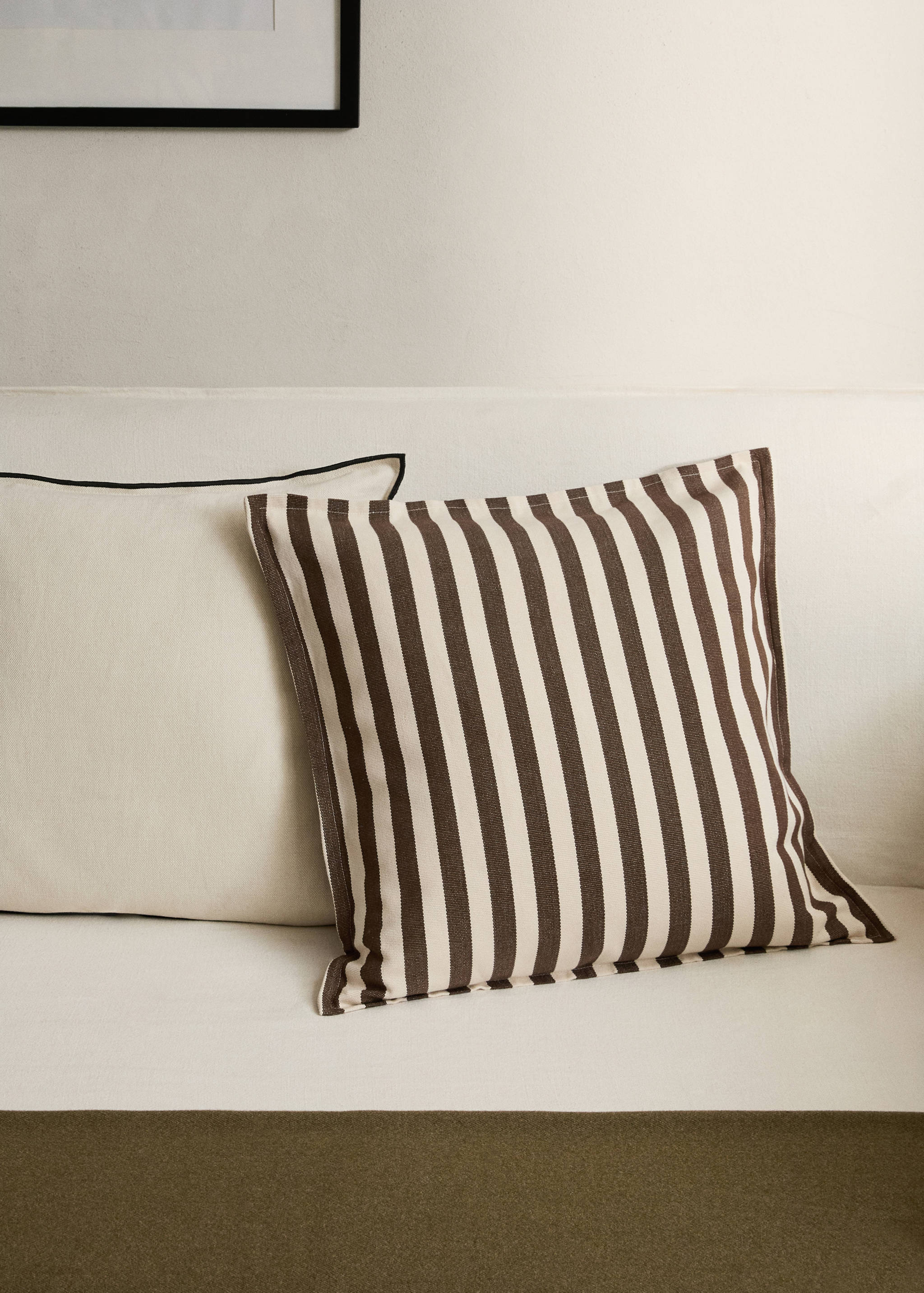 Cotton two-tone cushion cover with woven stripes 50x50 cm - General plane