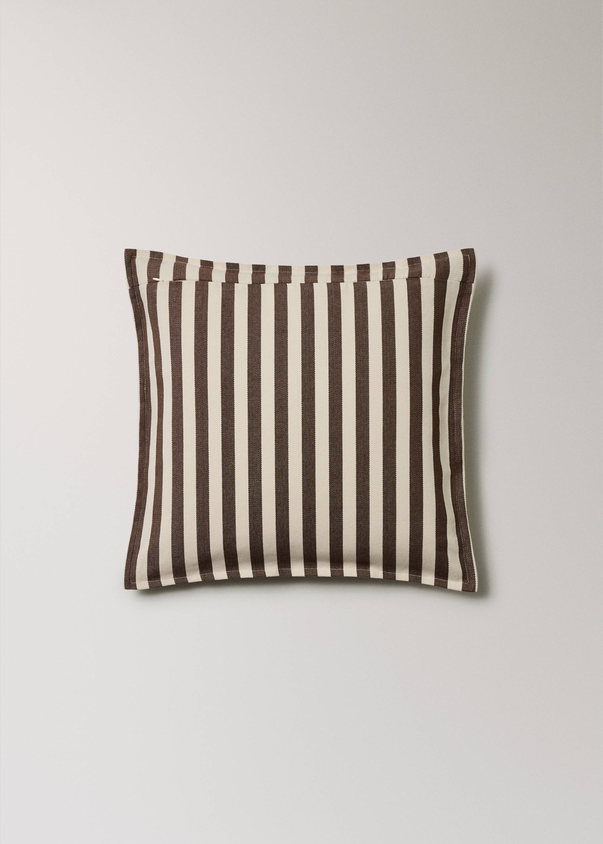 Cotton two-tone cushion cover with woven stripes 50x50 cm - Details of the article 1