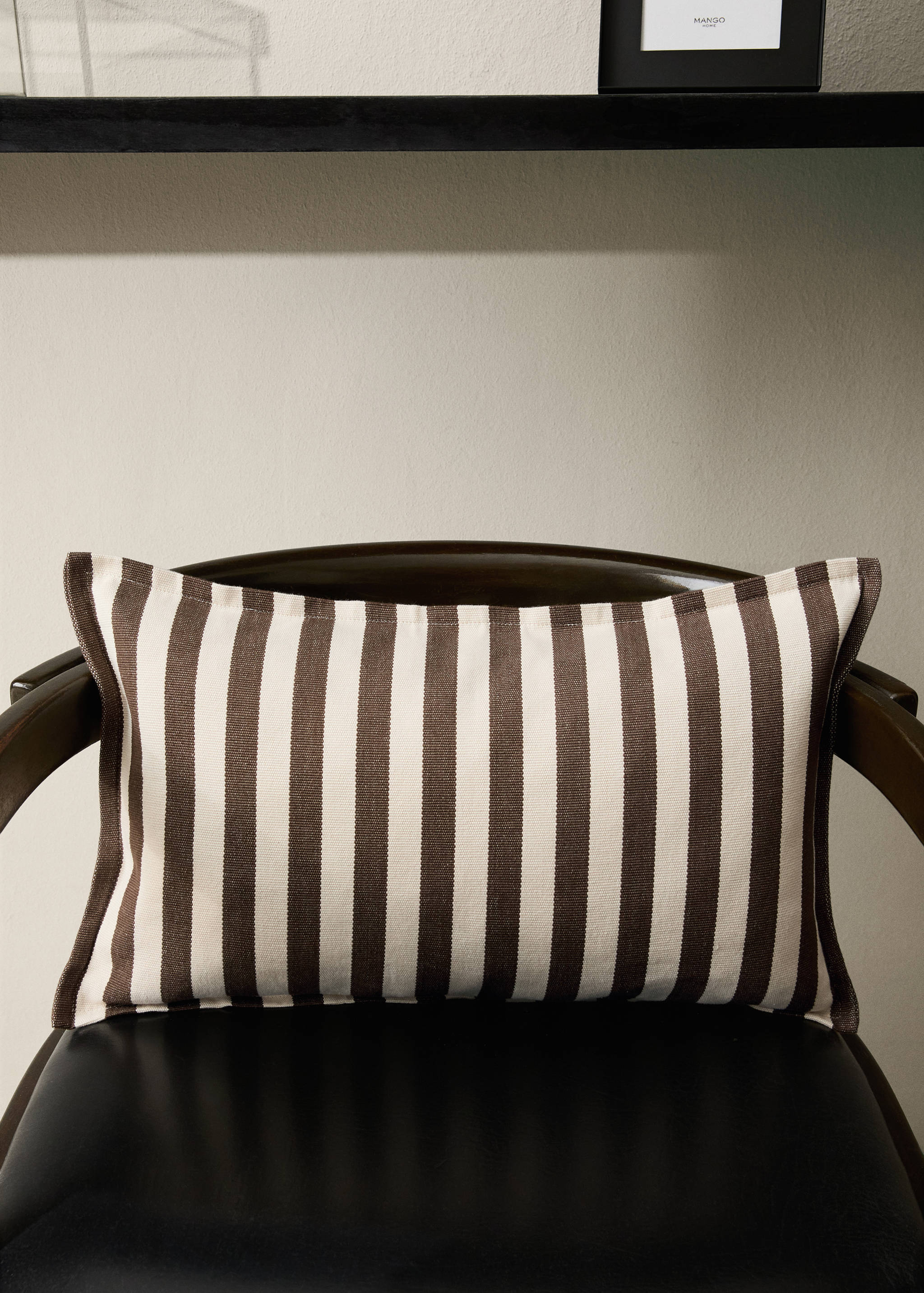 Cotton two-tone cushion cover with woven stripes 30x50 cm - General plane