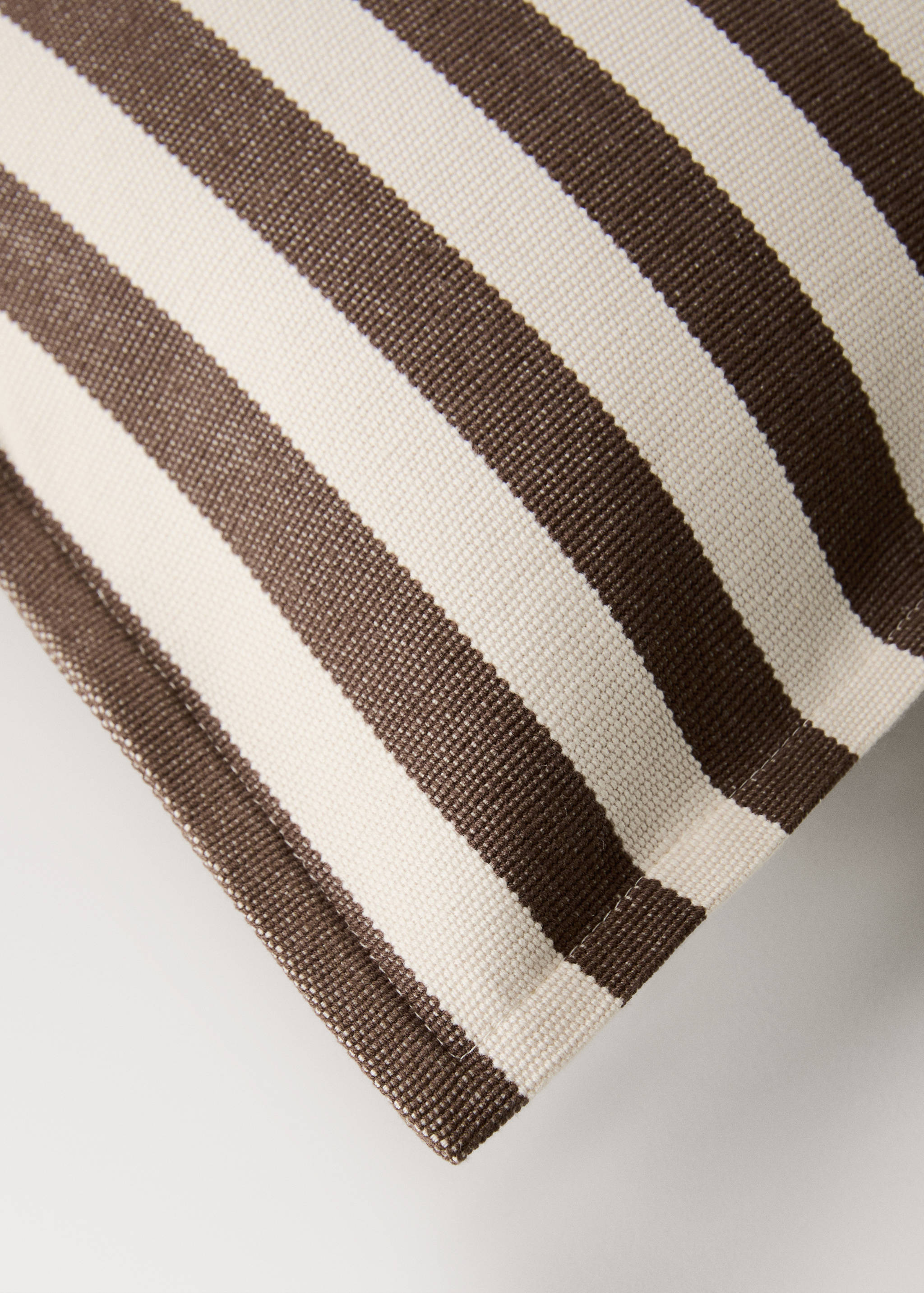 Cotton two-tone cushion cover with woven stripes 30x50 cm - Details of the article 2