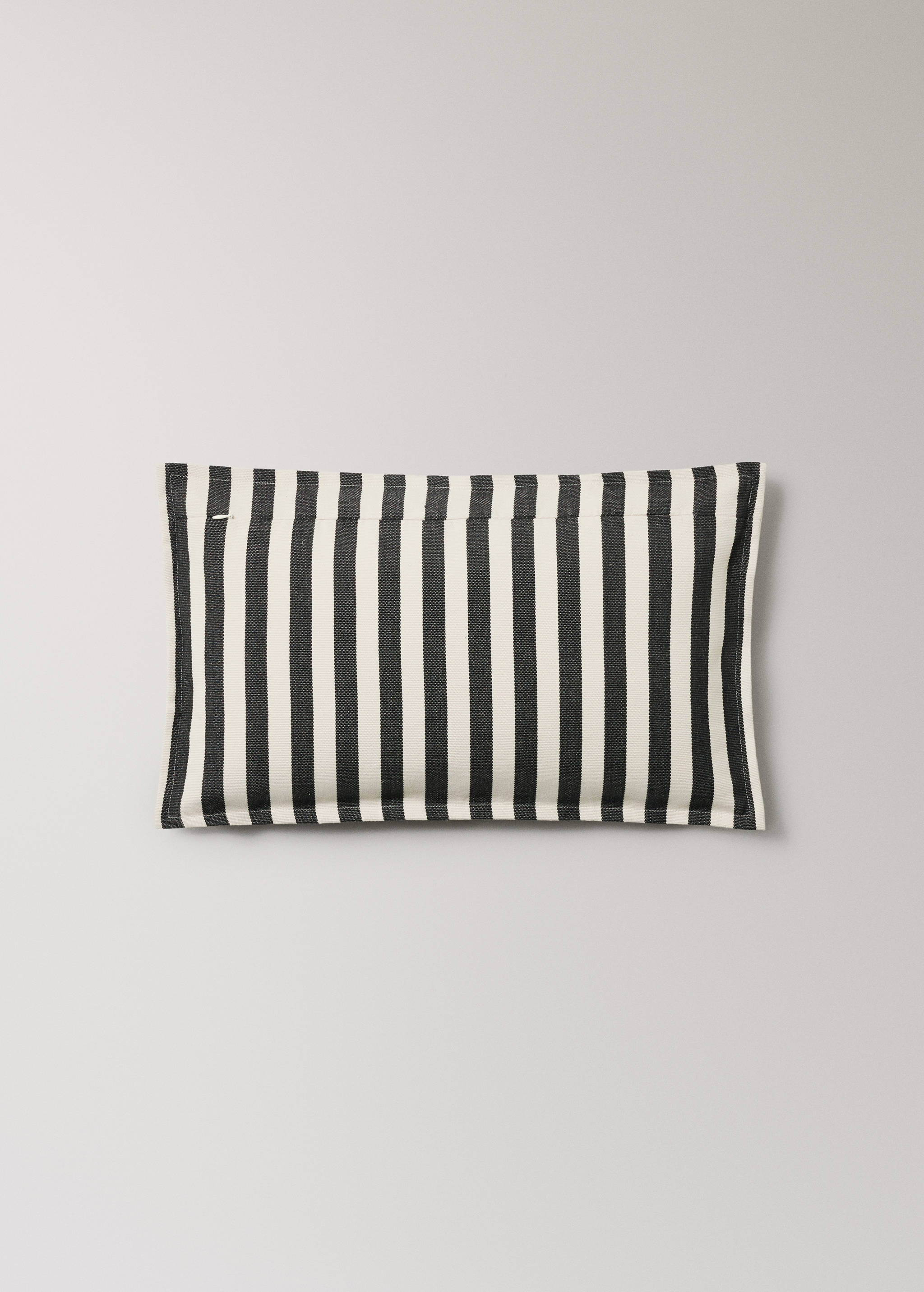 Cotton two-tone cushion cover with woven stripes 30x50 cm - Details of the article 1