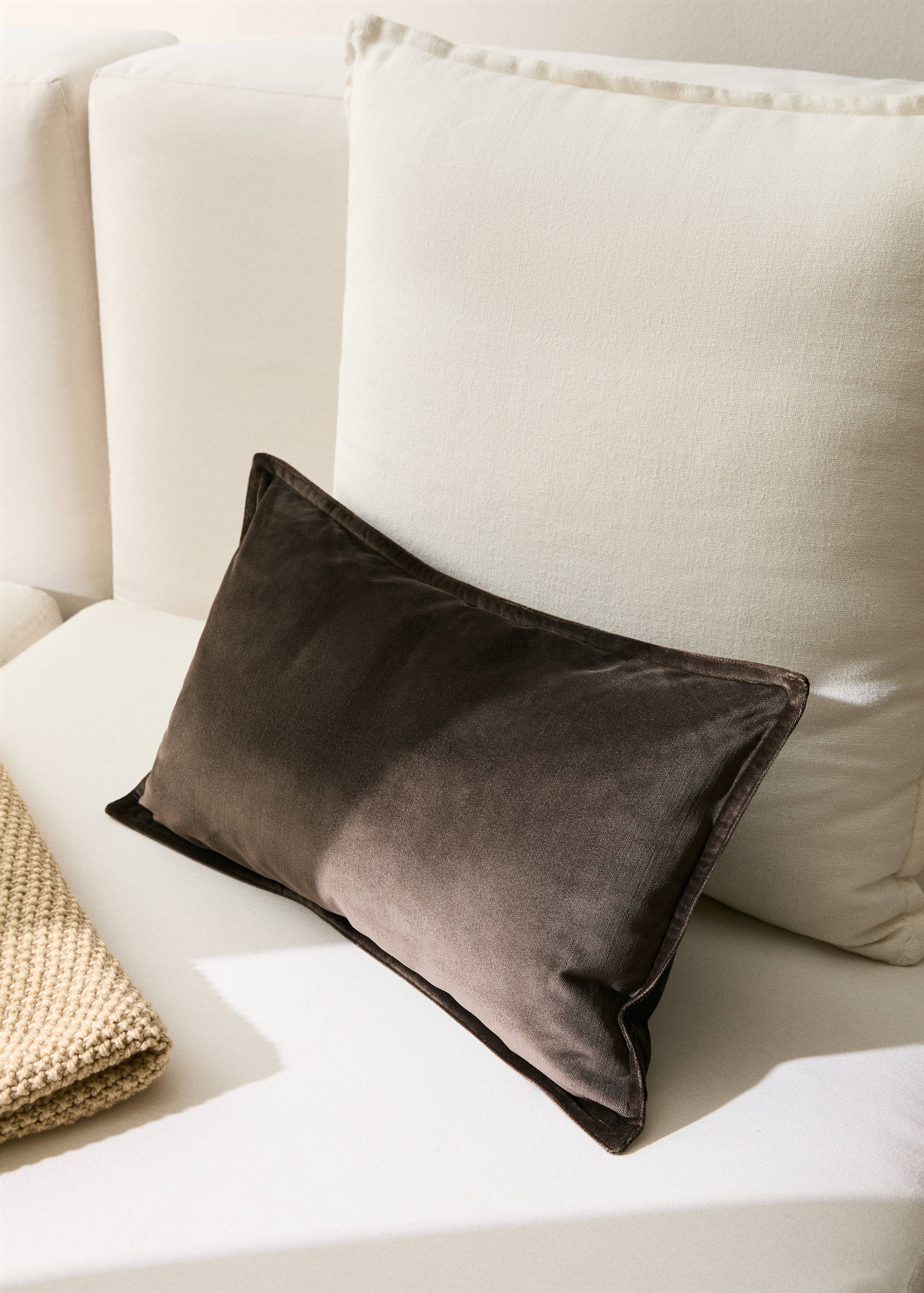 Velvet cushion cover 30x50 cm - General plane