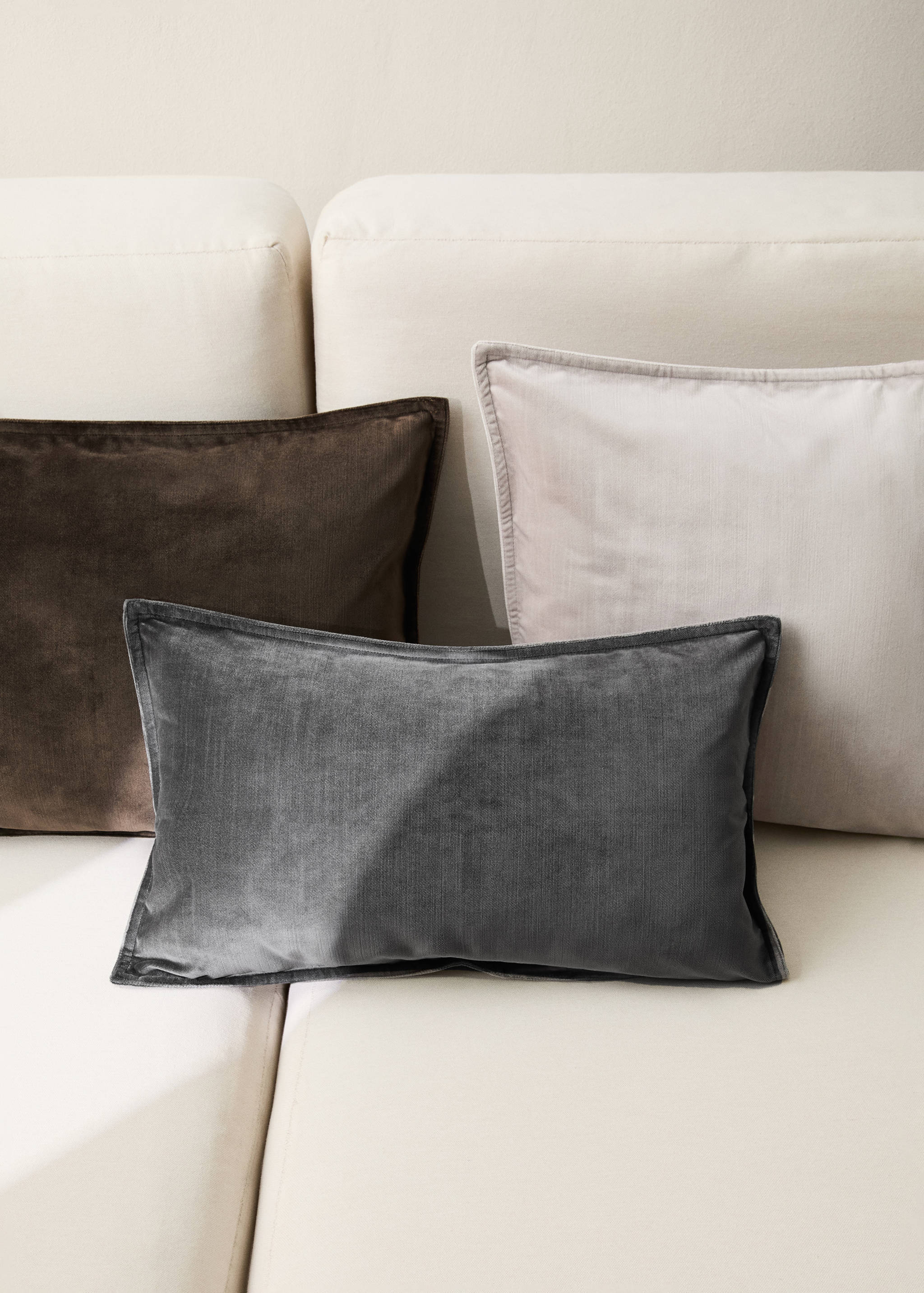 Velvet cushion cover 30x50 cm - General plane