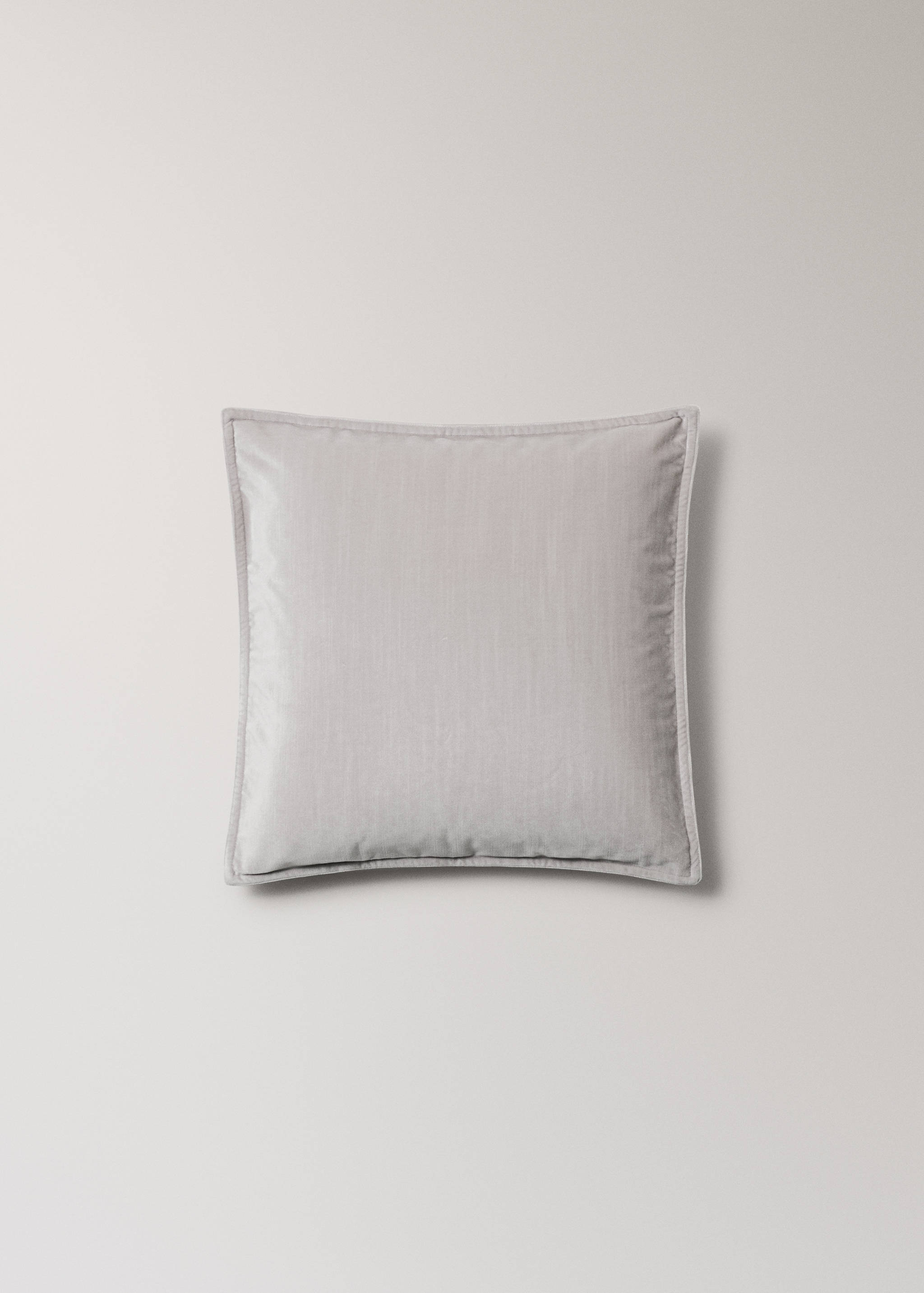 Kuddfodral i sammet 45 x 45 cm - Artikel utan modell